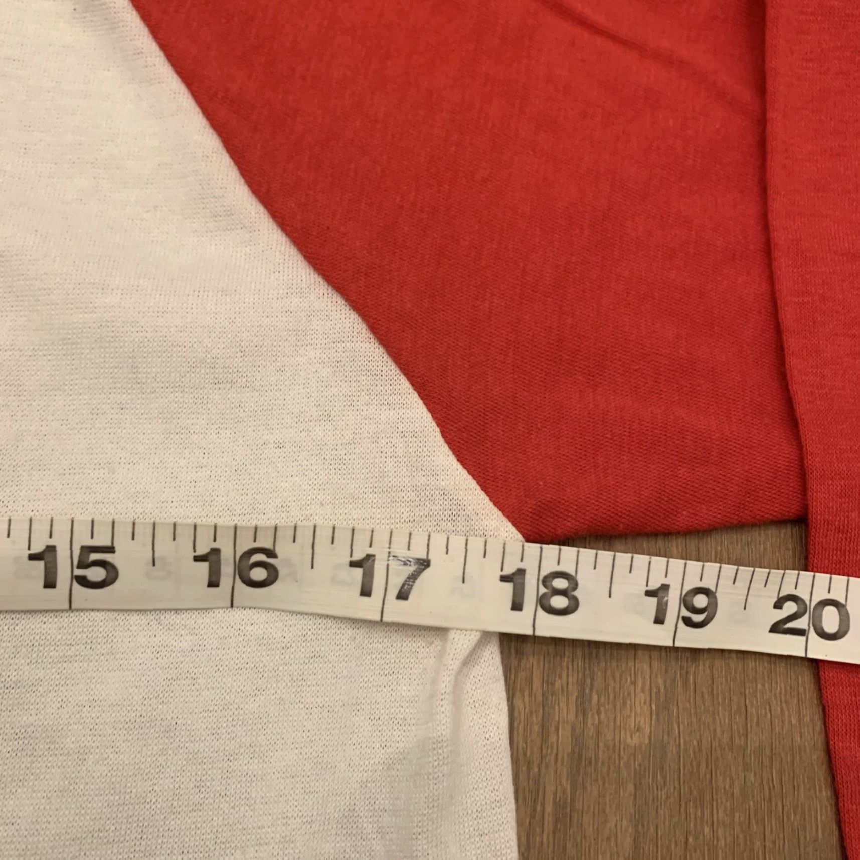 Vintage VINTAGE 1986 Harbor Light UNICO East West All Star Classic Baseball T-Shirt Adult Medium Red White Stars Mens Size US M / EU 48-50 / 2 - 4 Thumbnail