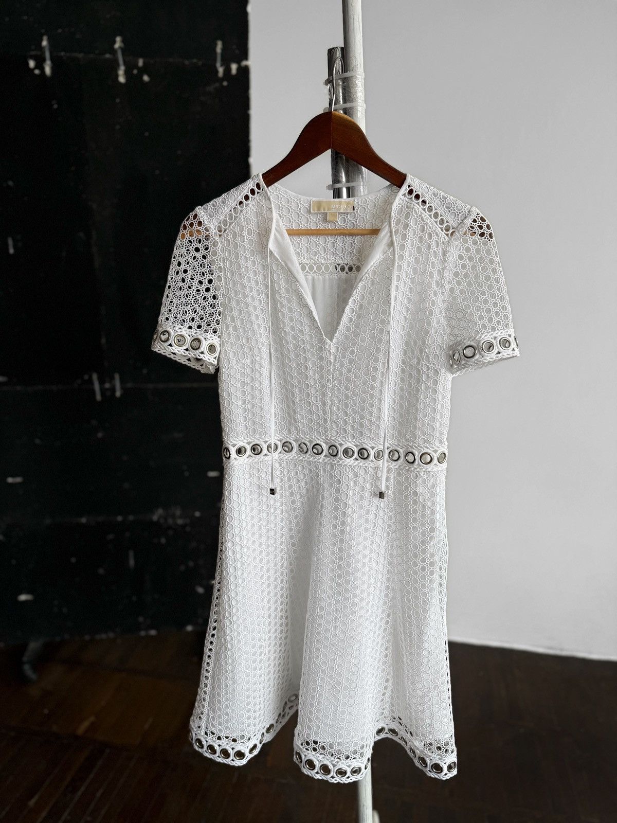 Michael Kors Michael Kors Womens White Lace Dress Grommet Detail Size S / US 4 / IT 40 - 7 Thumbnail