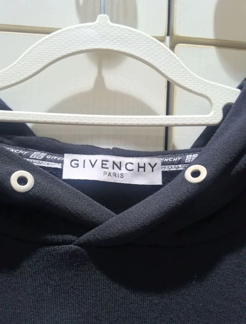 Givenchy Givenchy Destroyed Letters Hooded Sweatshirt, S Size, OS F Size US S / EU 44-46 / 1 - 3 Thumbnail