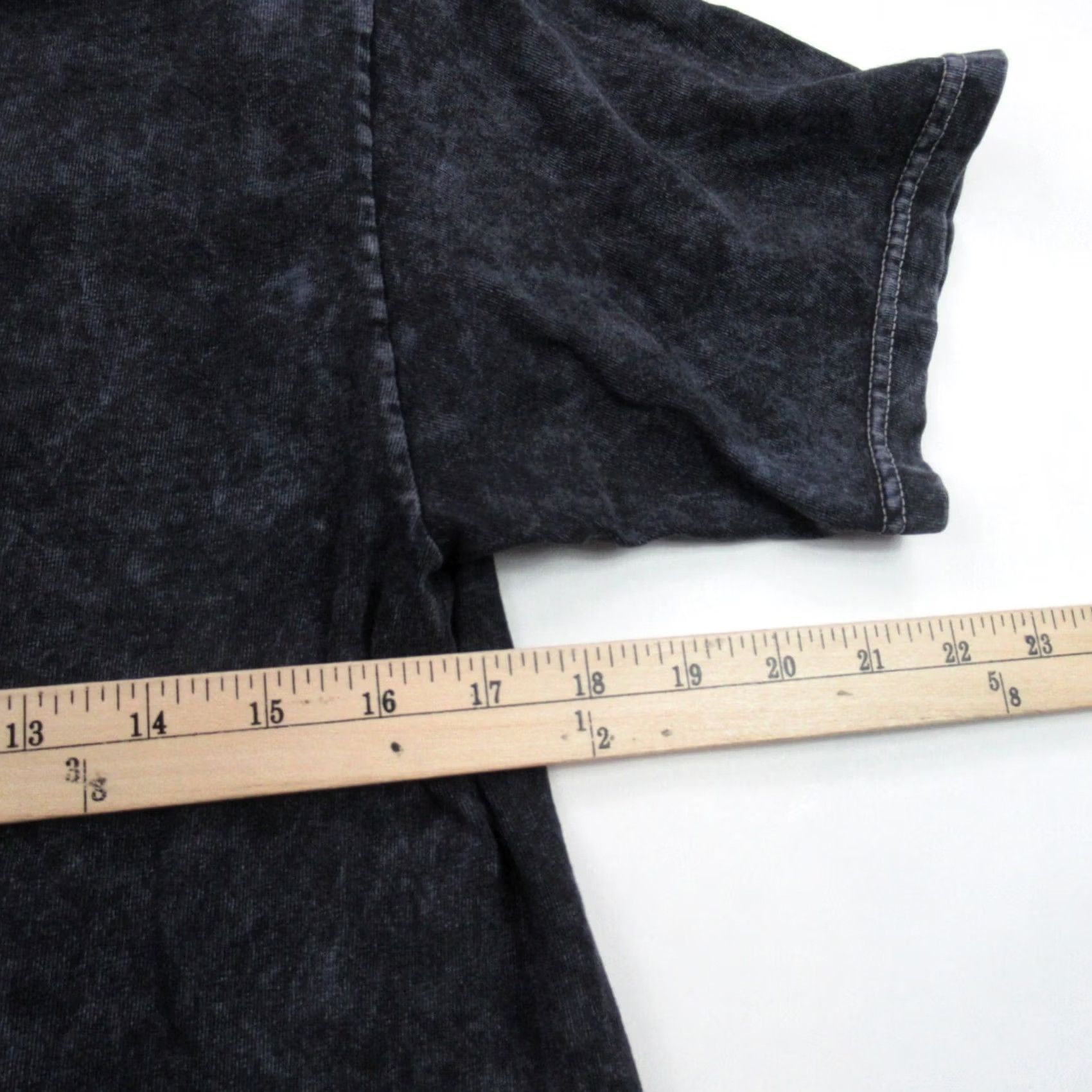 Vintage ACDC Shirt Adult Small Black Lightweight Crew Neck Short Sleeve Womens Size M / US 6-8 / IT 42-44 - 5 Thumbnail