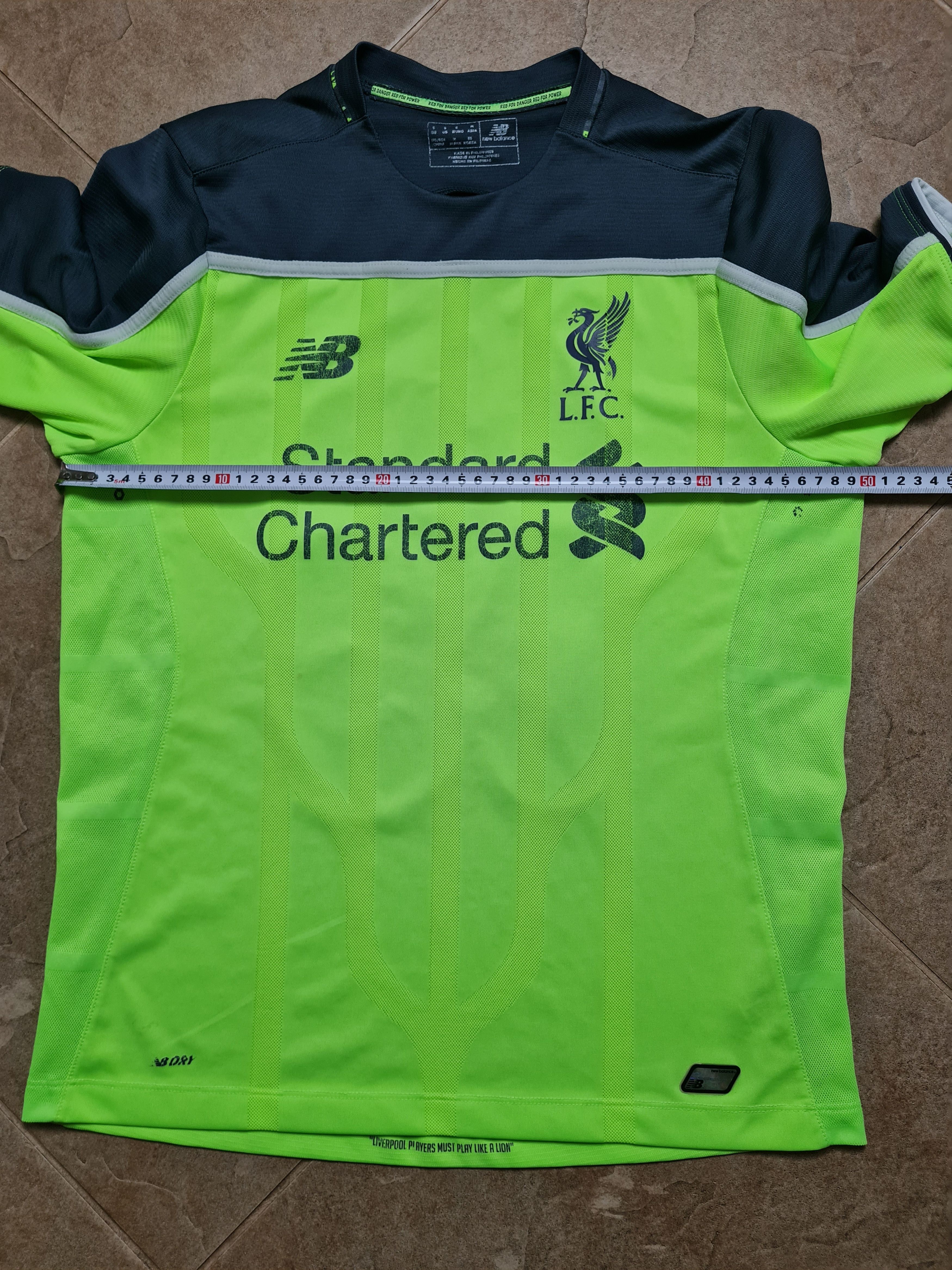 New Balance LIVERPOOL FC 2016/17 Third Sadio MANE 19 NB Toxic Green Size US S / EU 44-46 / 1 - 7 Thumbnail