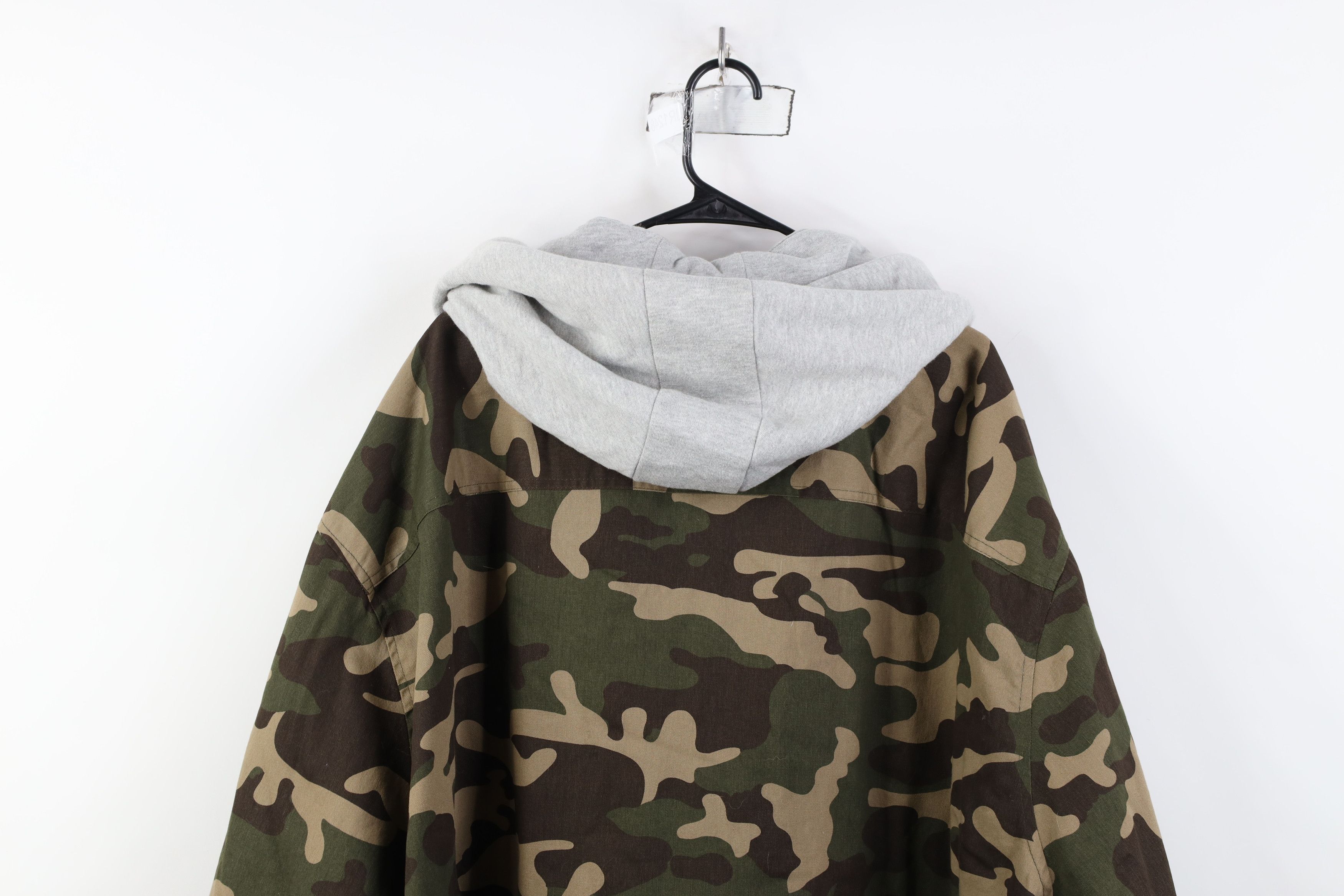 Vintage Vintage Y2K Streetwear Quilted Camouflage Shirt Jacket Size US XXL / EU 58 / 5 - 13 Thumbnail