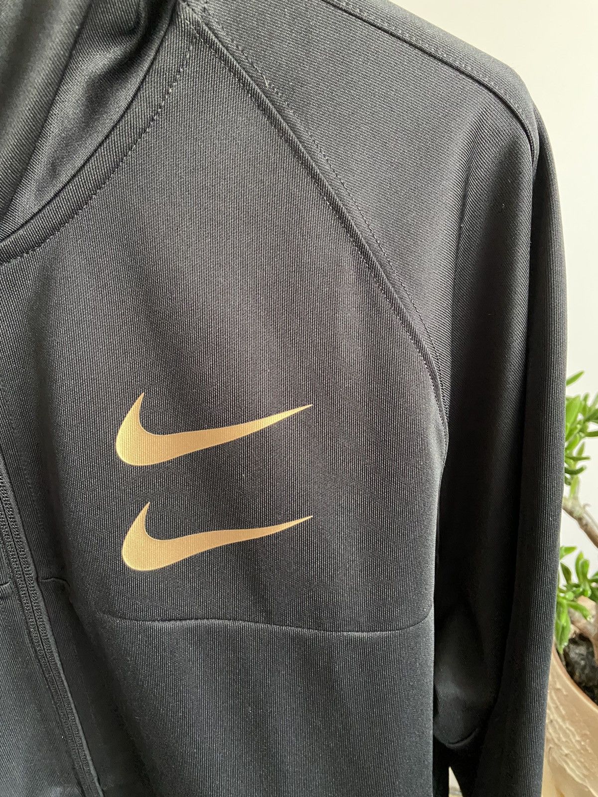 Nike Nike Swoosh sweatshirt / hoodie witch zipper Size US M / EU 48-50 / 2 - 2 Thumbnail