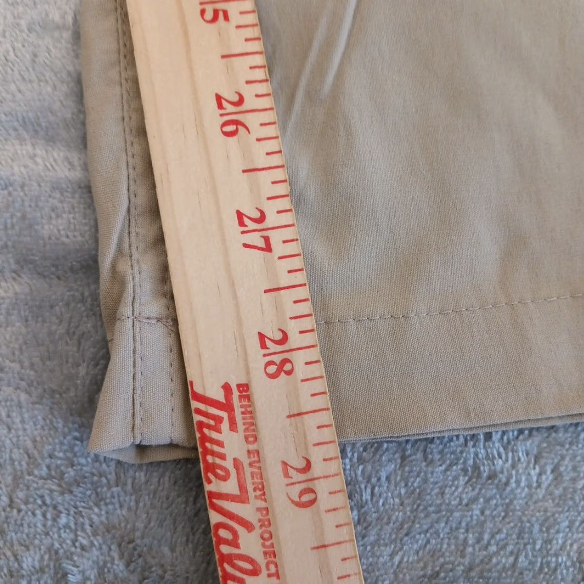 Eddie Bauer Eddie Bauer Pants Mens Size 30 Beige Flat Front Chino Nylon 30x29 Mens Pants Beige Chino Flat Front Nylon Spandex 30 29 Women? No. Size US 30 / EU 46 - 4 Thumbnail