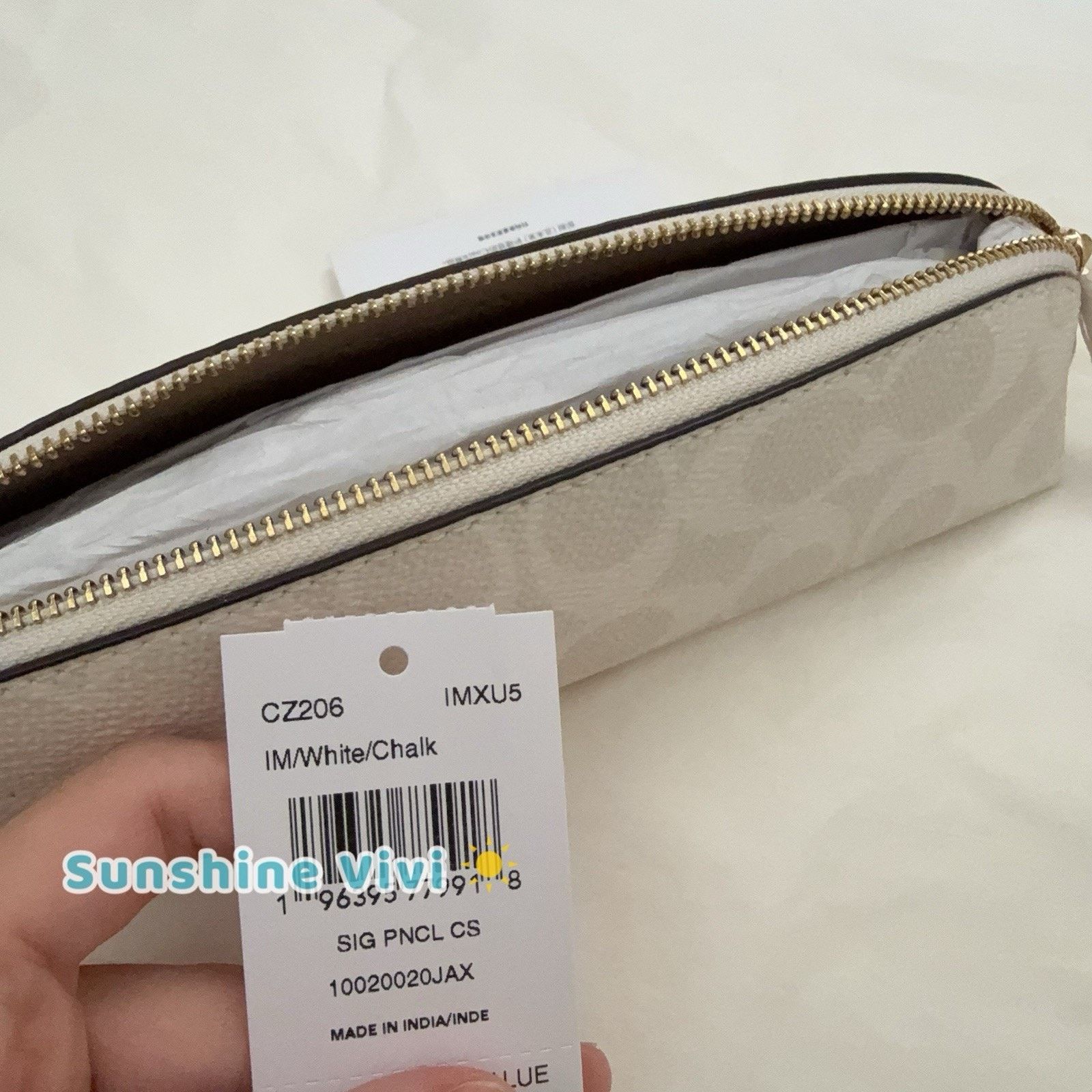 Coach NWT Coach Pencil Case Cosmetic Canvas CZ206 white chalk Size ONE SIZE - 4 Thumbnail
