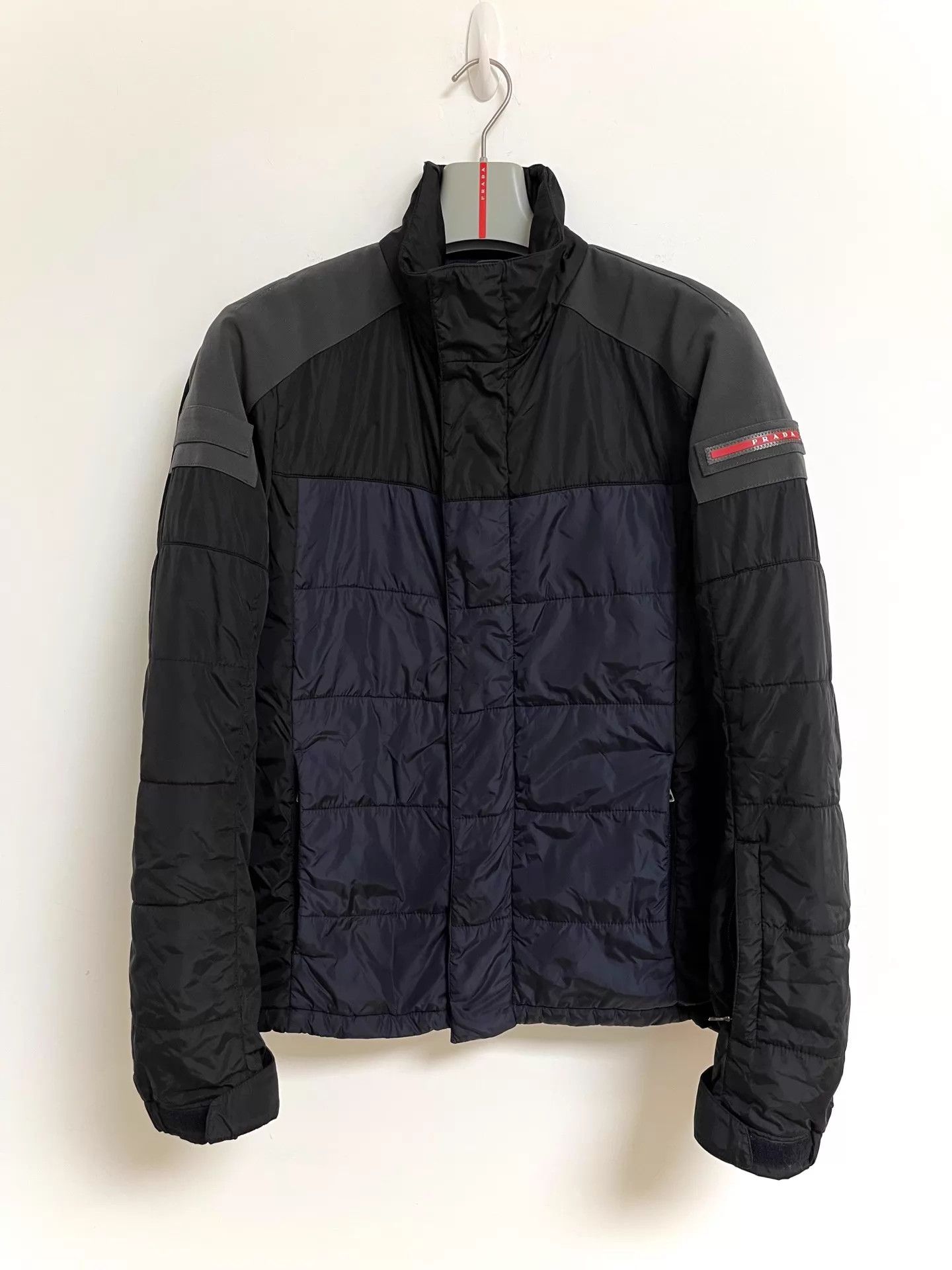 Prada Prada Sport Vintage 00ss Padded Jacket Size 52 Size US L / EU 52-54 / 3 - 1 Thumbnail