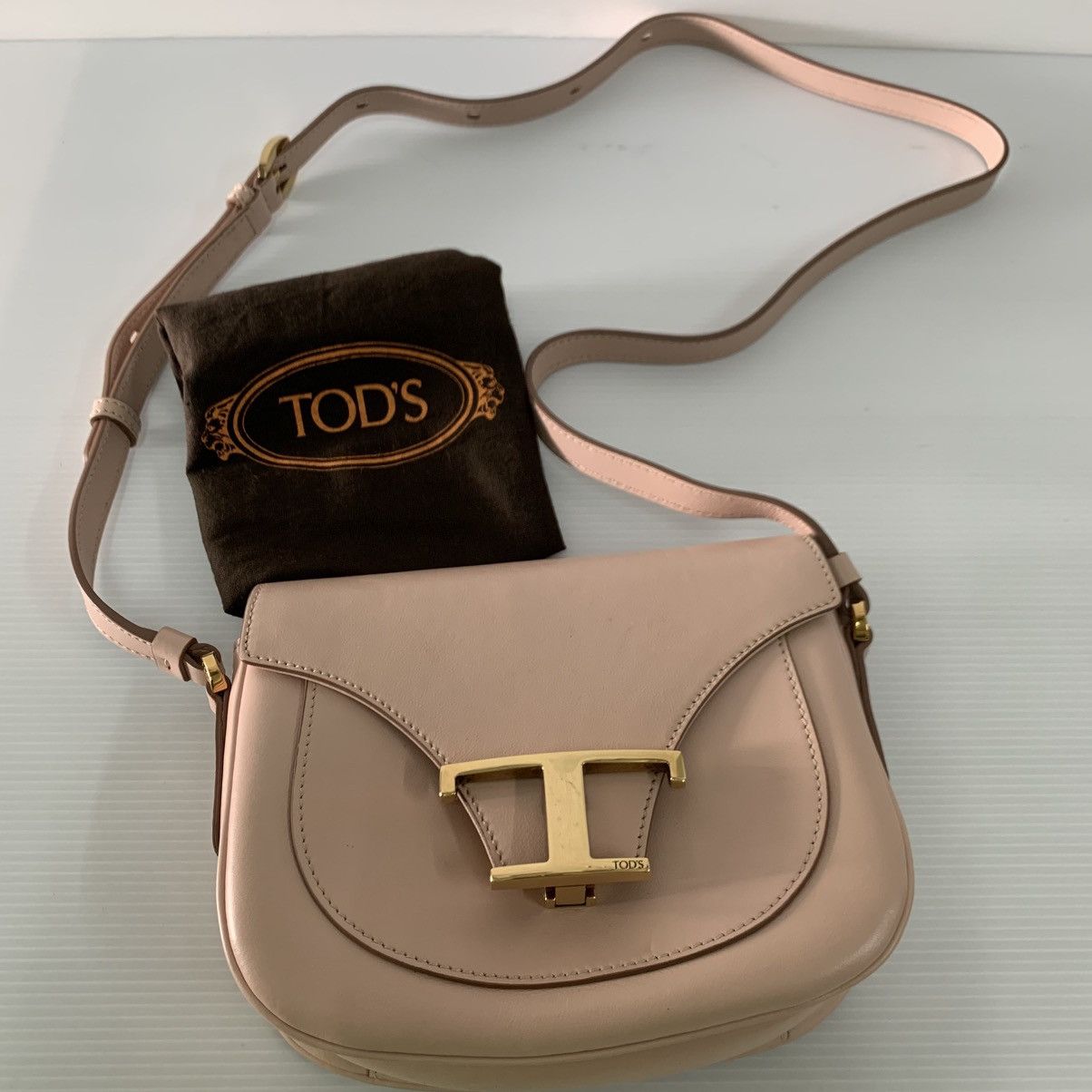 Tod's Tod's Leather Sling Bag Size ONE SIZE - 2 Thumbnail