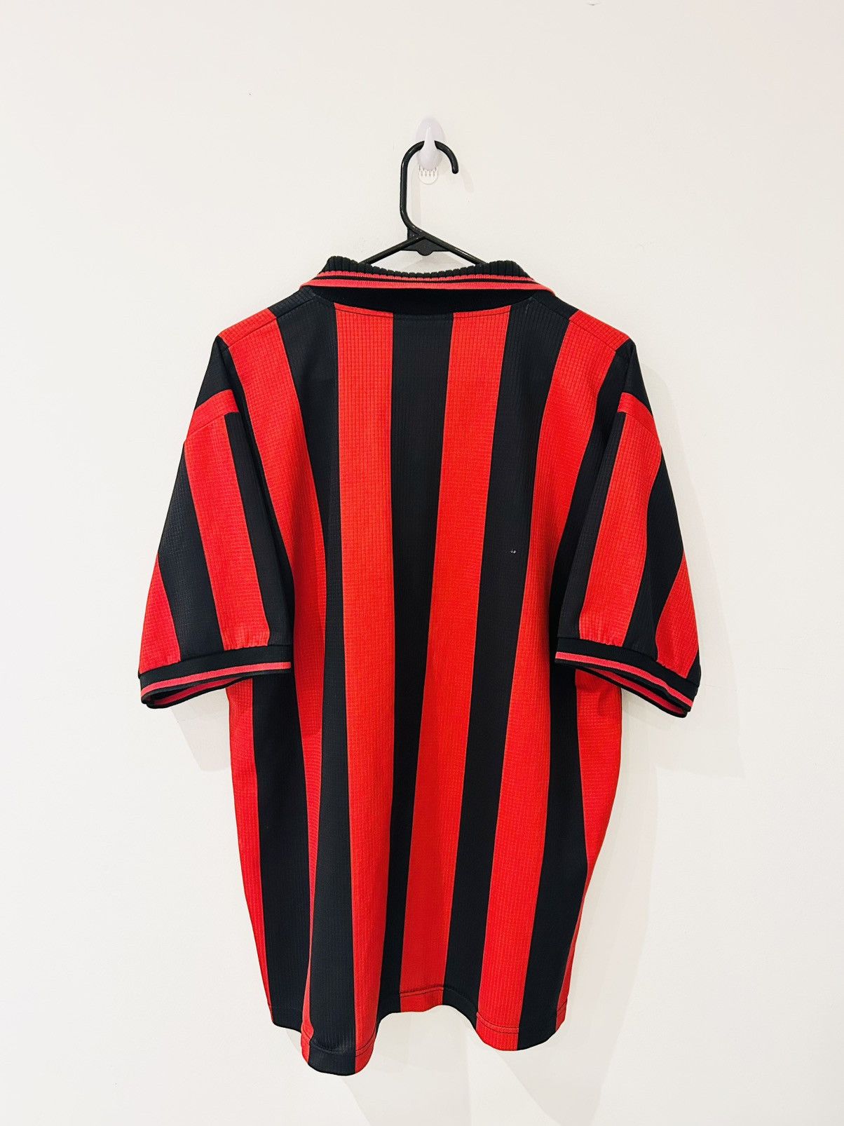 Lotto Sport × Vintage Ac milan 1997/98 home jersey Size US XL / EU 56 / 4 - 2 Thumbnail