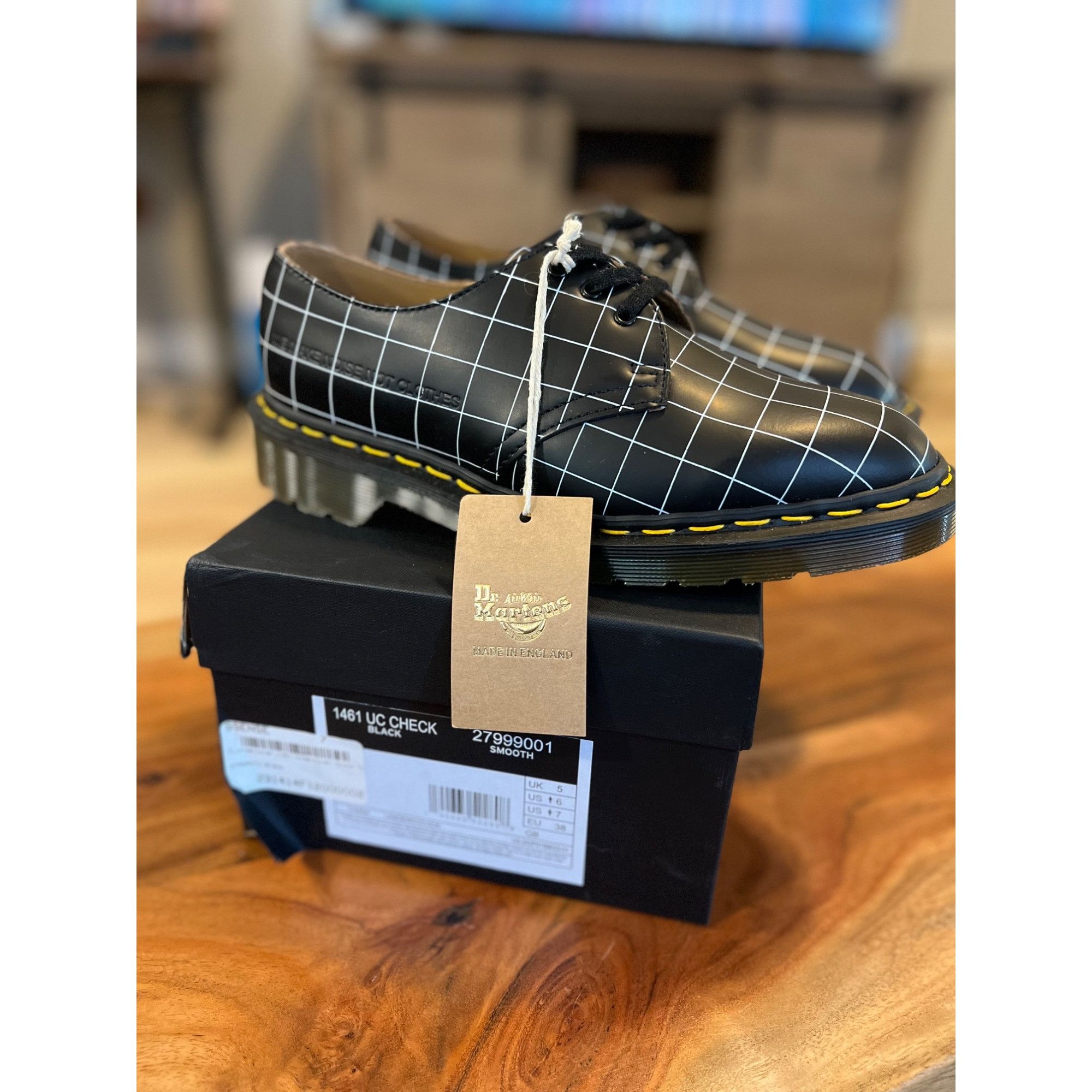 Dr. Martens DOC MARTENS1461 UNDERCOVER MADE IN ENGLAND LEATHER OXFORD SH Size US 7 / IT 37 - 3 Thumbnail