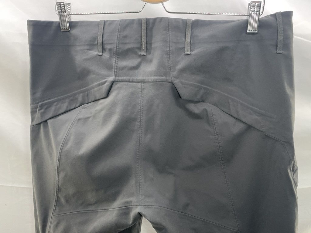 Veilance ARCTERYX VEILANCE Indisce Graphite Gray Nylon Pants Size US 36 / EU 52 - 10 Thumbnail