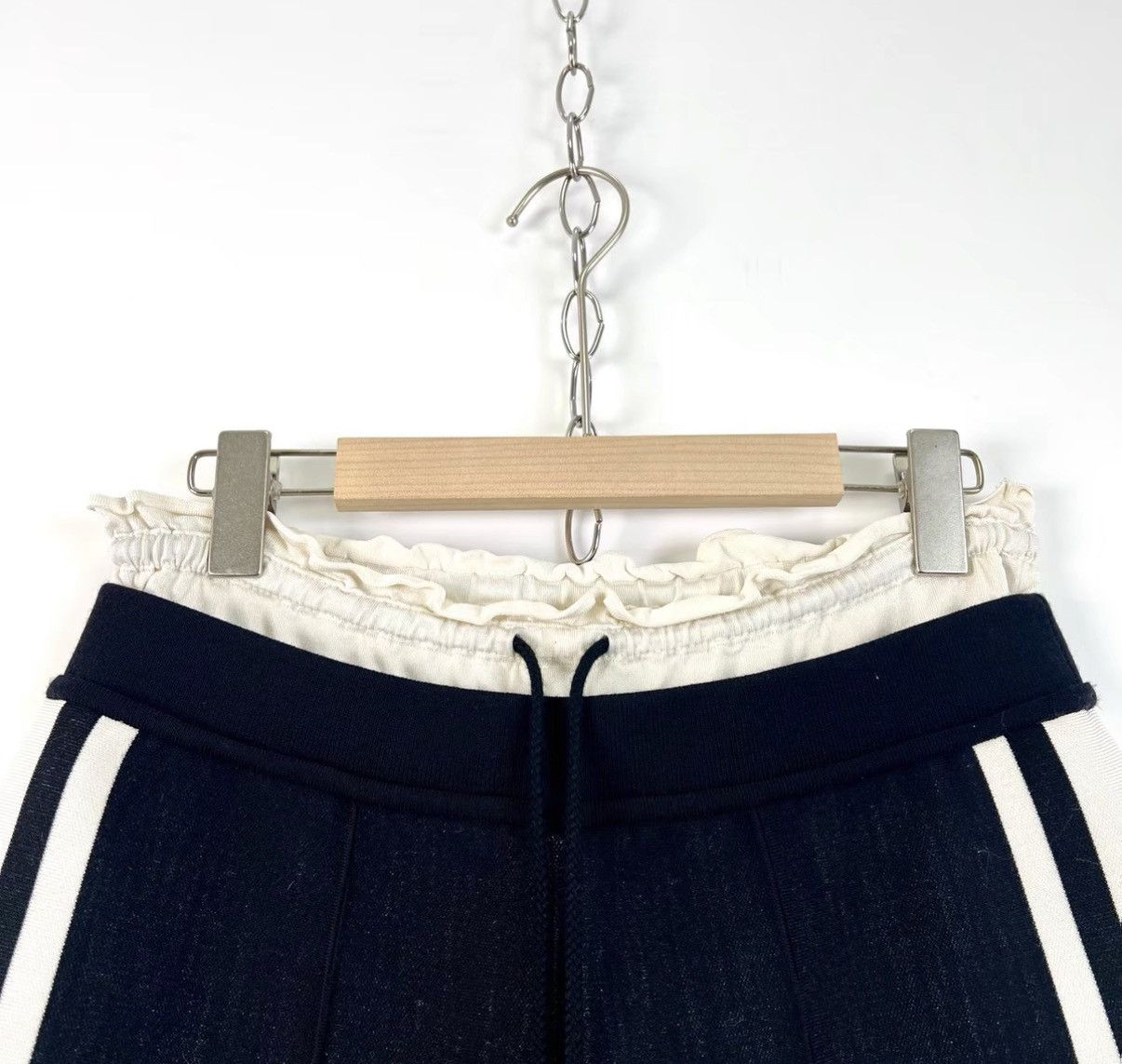 Louis Vuitton Louis Vuitton Monogram Embroidery Stripe Knit Shorts K12 Size 28" / US 6 / IT 42 - 3 Thumbnail