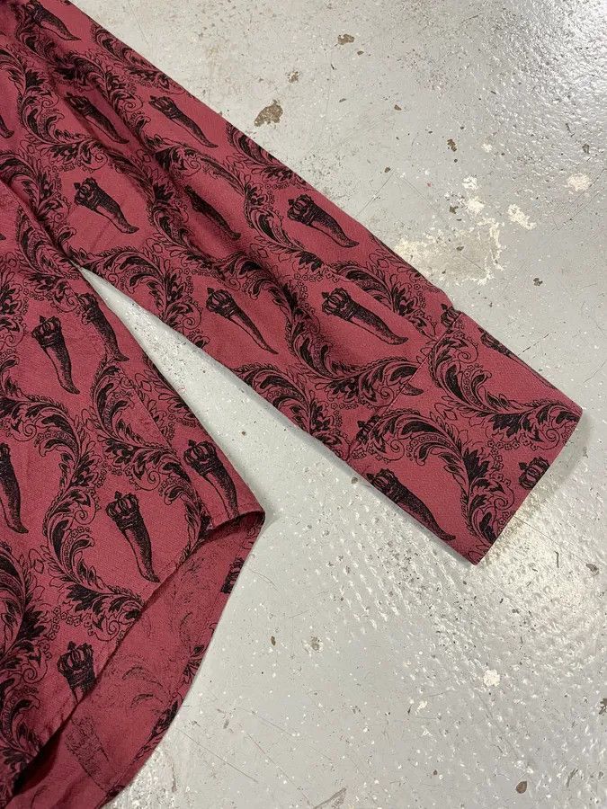 Dolce & Gabbana 2010s Dolce & Gabbana Red & Black Devil Shirt Size US M / EU 48-50 / 2 - 6 Thumbnail