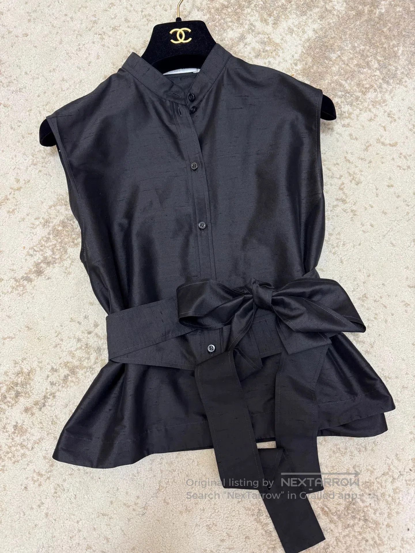 Dior elegant silk top with tie from Dior. Size M / US 6-8 / IT 42-44 - 1 Thumbnail
