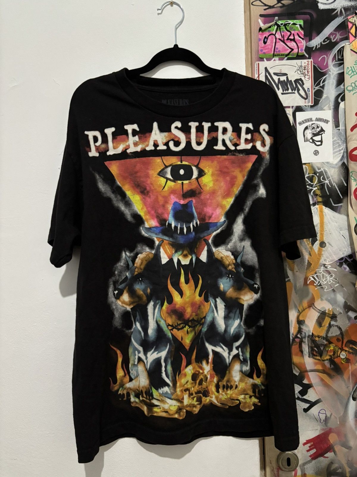 Pleasures Pleasures graphic tee Size US L / EU 52-54 / 3 - 1 Thumbnail