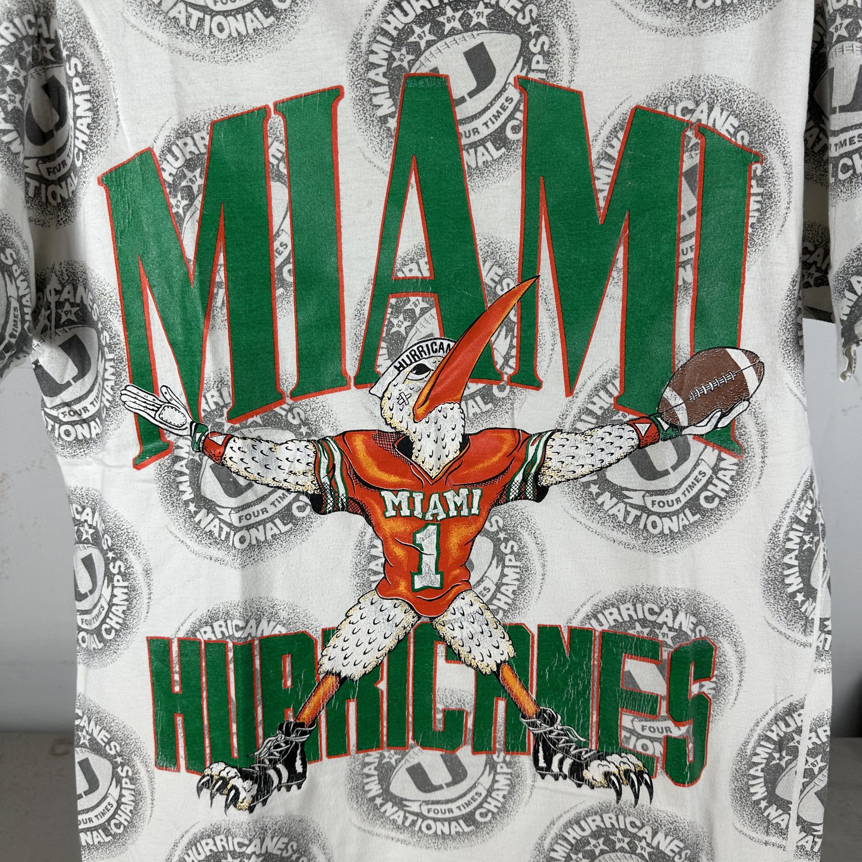 Vintage 90s Miami Hurricanes NCAA Football Champions AOP T-shirt Size US L / EU 52-54 / 3 - 2 Thumbnail