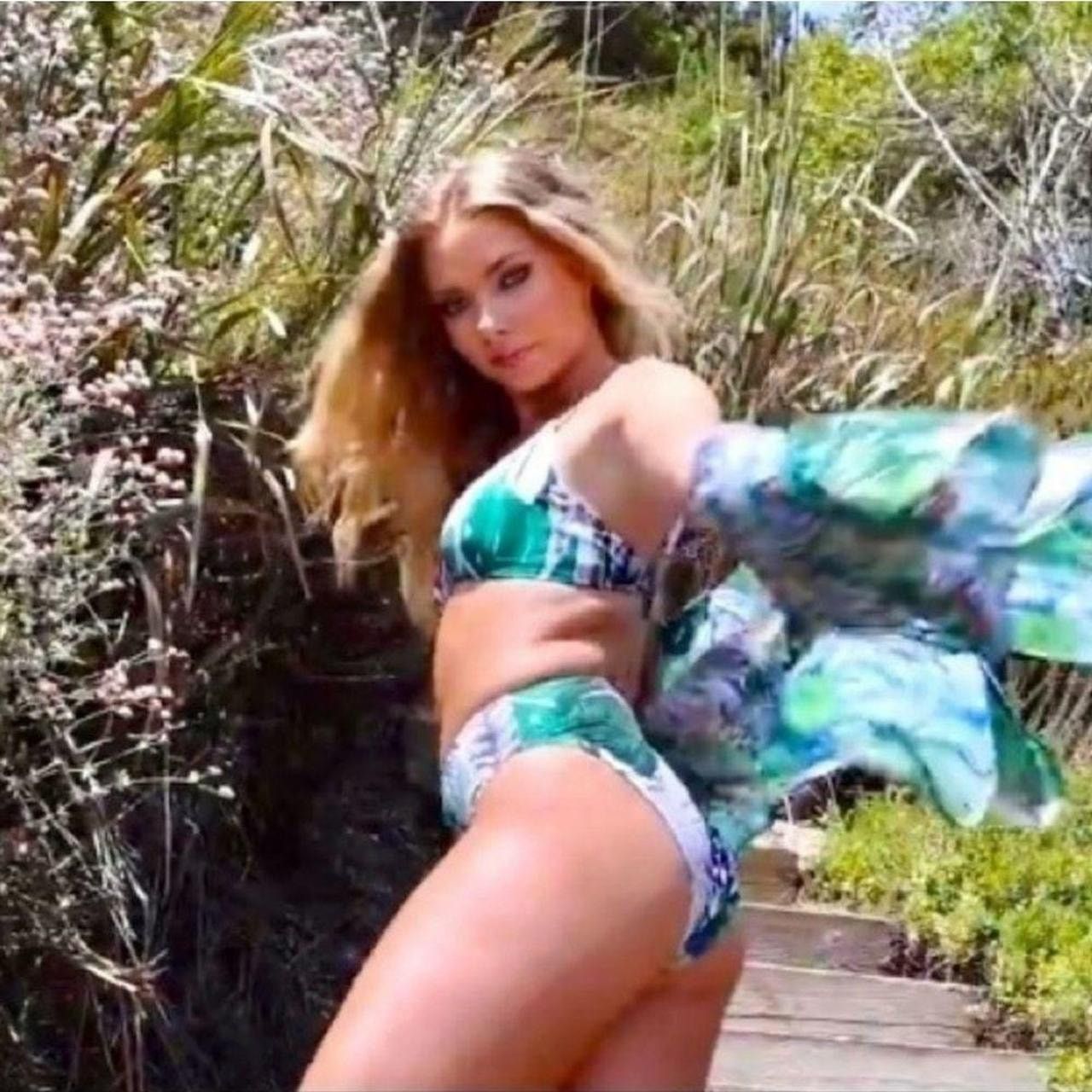 Christian Lacroix NWT Christian Lacroix Jardin Exo'Chic Bikini Bottoms -Size M Size ONE SIZE - 11 Thumbnail