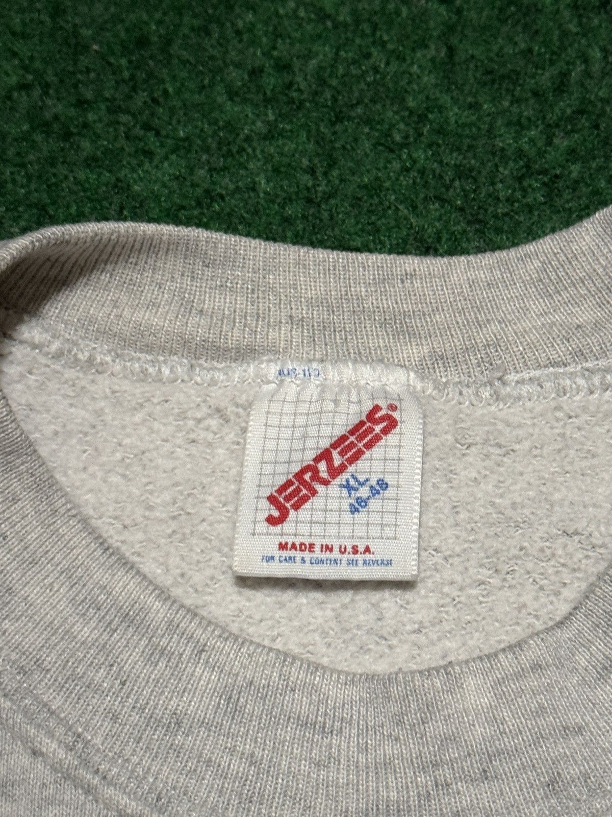 Jerzees Edinboro University Vintage 90s XL 23x26 Sweatshirt Size US XL / EU 56 / 4 - 3 Thumbnail