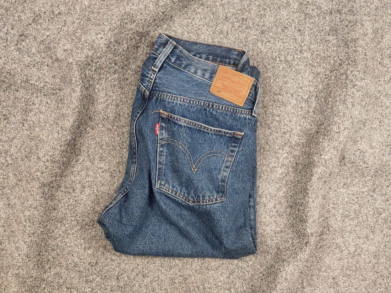Levi's Levis 501's Straight Women's blue Denim Jeans Size 32" / US 10 / IT 46 - 2 Thumbnail