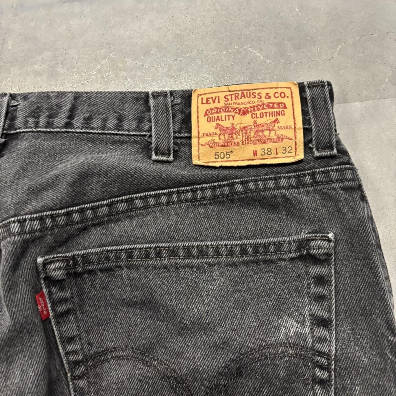 Levi's × Vintage Crazy Vintage Y2K/2000s Grunge Levis Black Essential Denim Jeans! Size US 38 / EU 54 - 7 Thumbnail