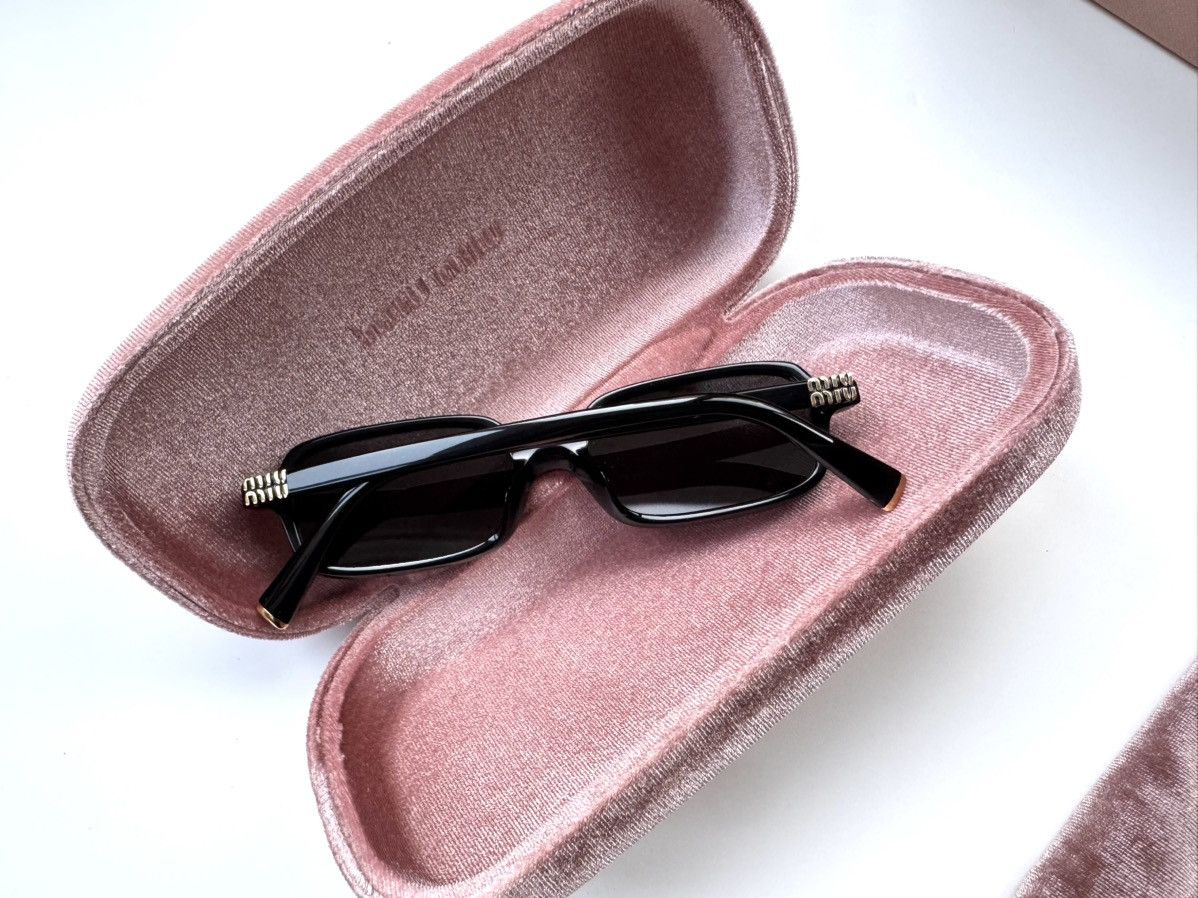 Miu Miu × Vintage NEW Miu Miu sunglasses SMU 11ZS 16K5S0 Size ONE SIZE - 5 Thumbnail