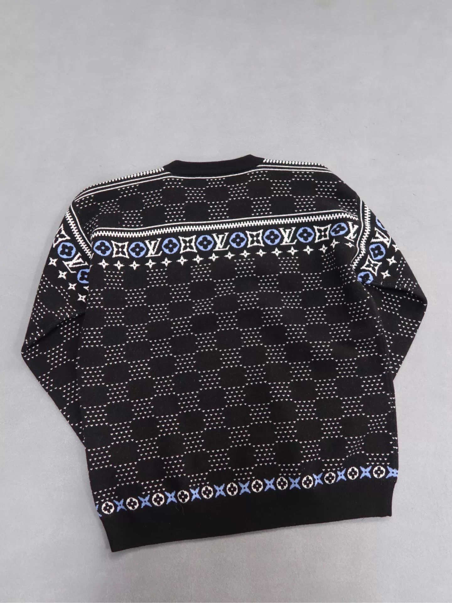Louis Vuitton LV SKI SS25 Wool Sweater Damier Intarsia Black Navy Ribbed Size US XL / EU 56 / 4 - 2 Thumbnail