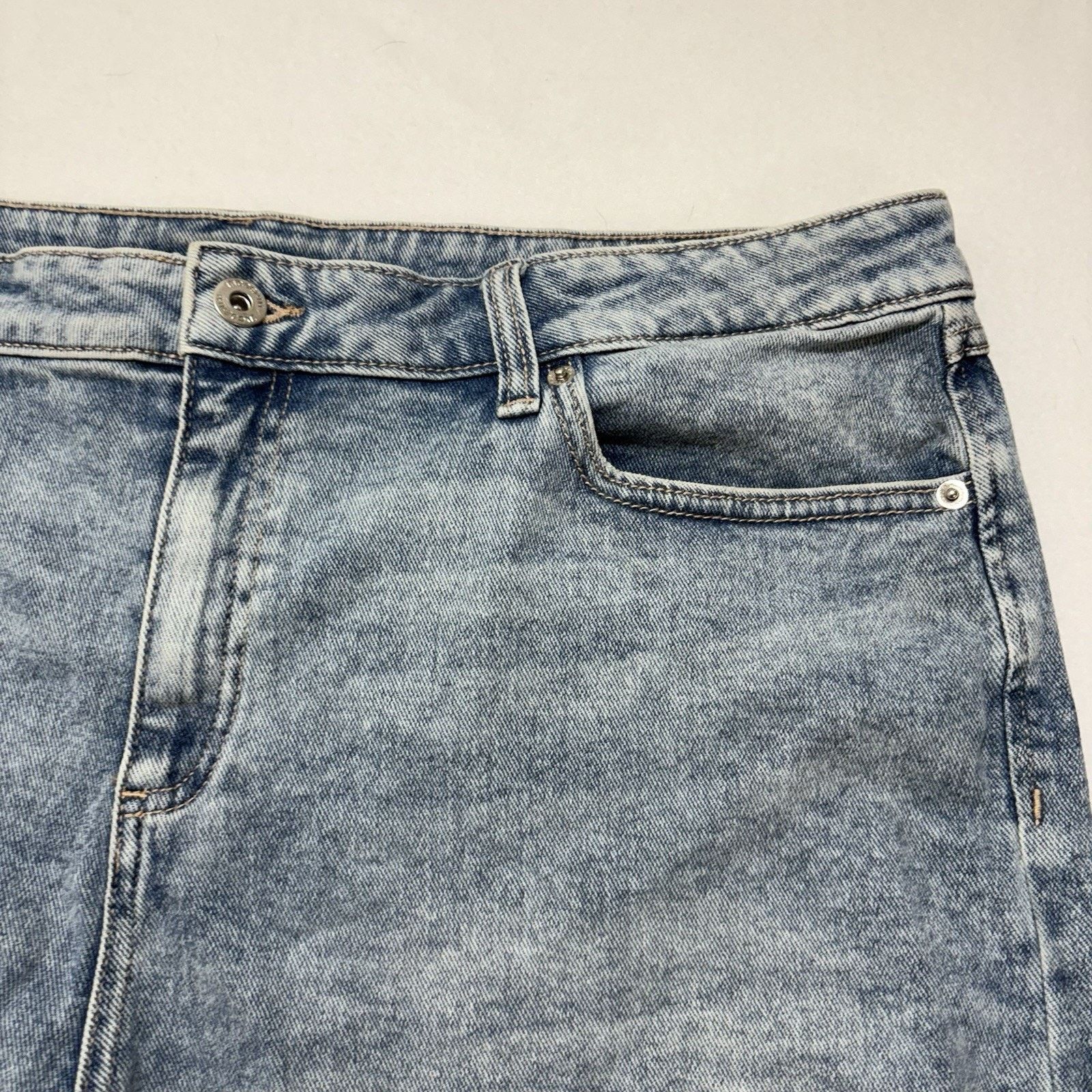 Other INC Denim 18 High Rise Jean Shorts 3” Inseam Frayed Ripped Size 40" / US 18 - 3 Thumbnail