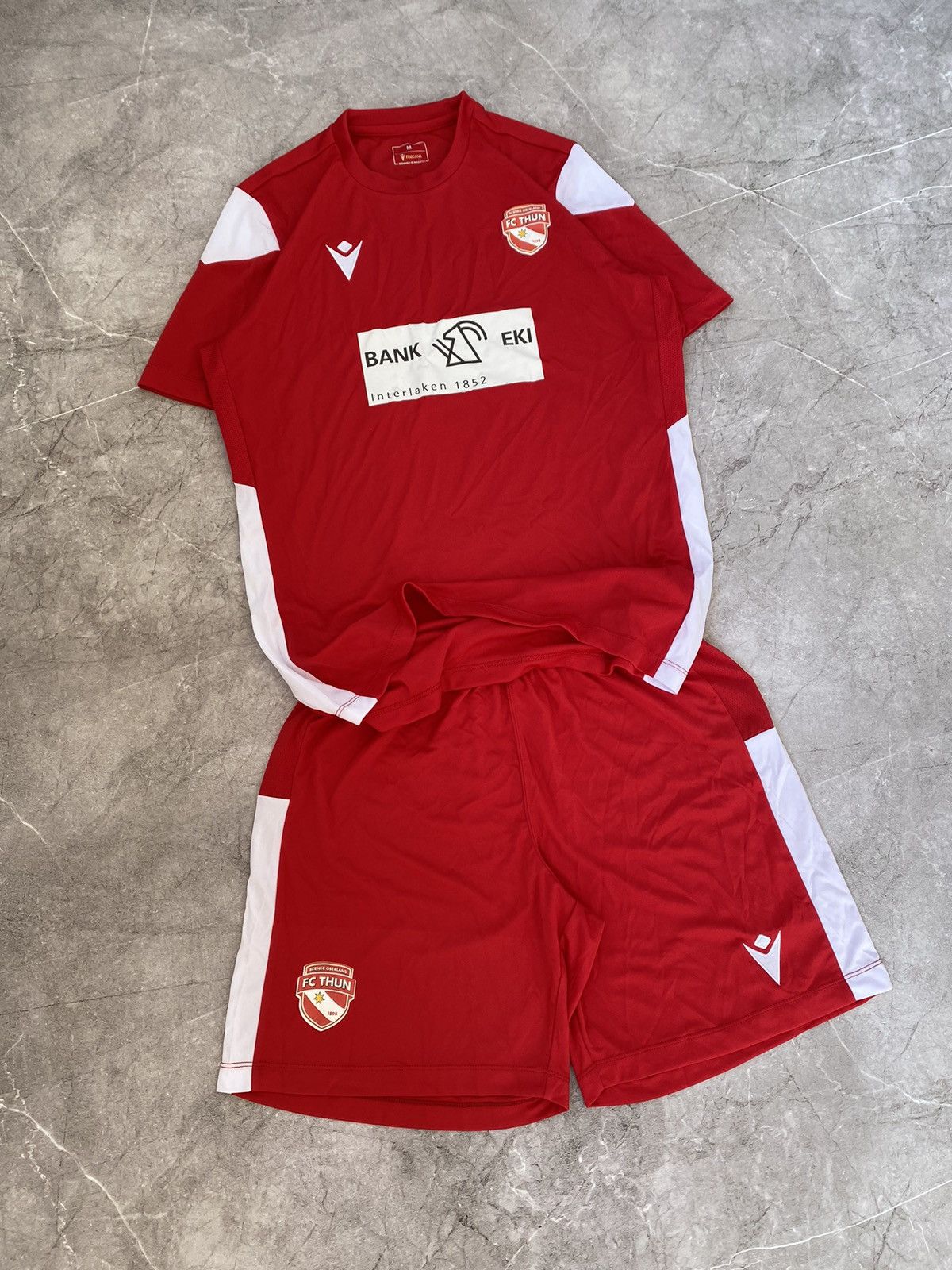 Macron Rare FC Thun Macron Soccer Football Suit Jersey & Shorts Y2K Size US M / EU 48-50 / 2 - 1 Thumbnail