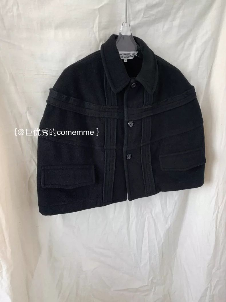 Comme des Garcons Comme Des Garcons Black wool short Cape with pointed colla Size S / US 4 / IT 40 - 2 Thumbnail