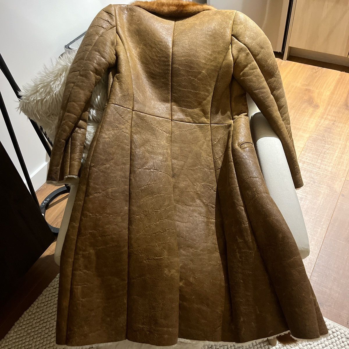 Prada Vintage Prada Mink Fur/Shearling Coat Fall/Winter 2004 Size M / US 6-8 / IT 42-44 - 2 Thumbnail