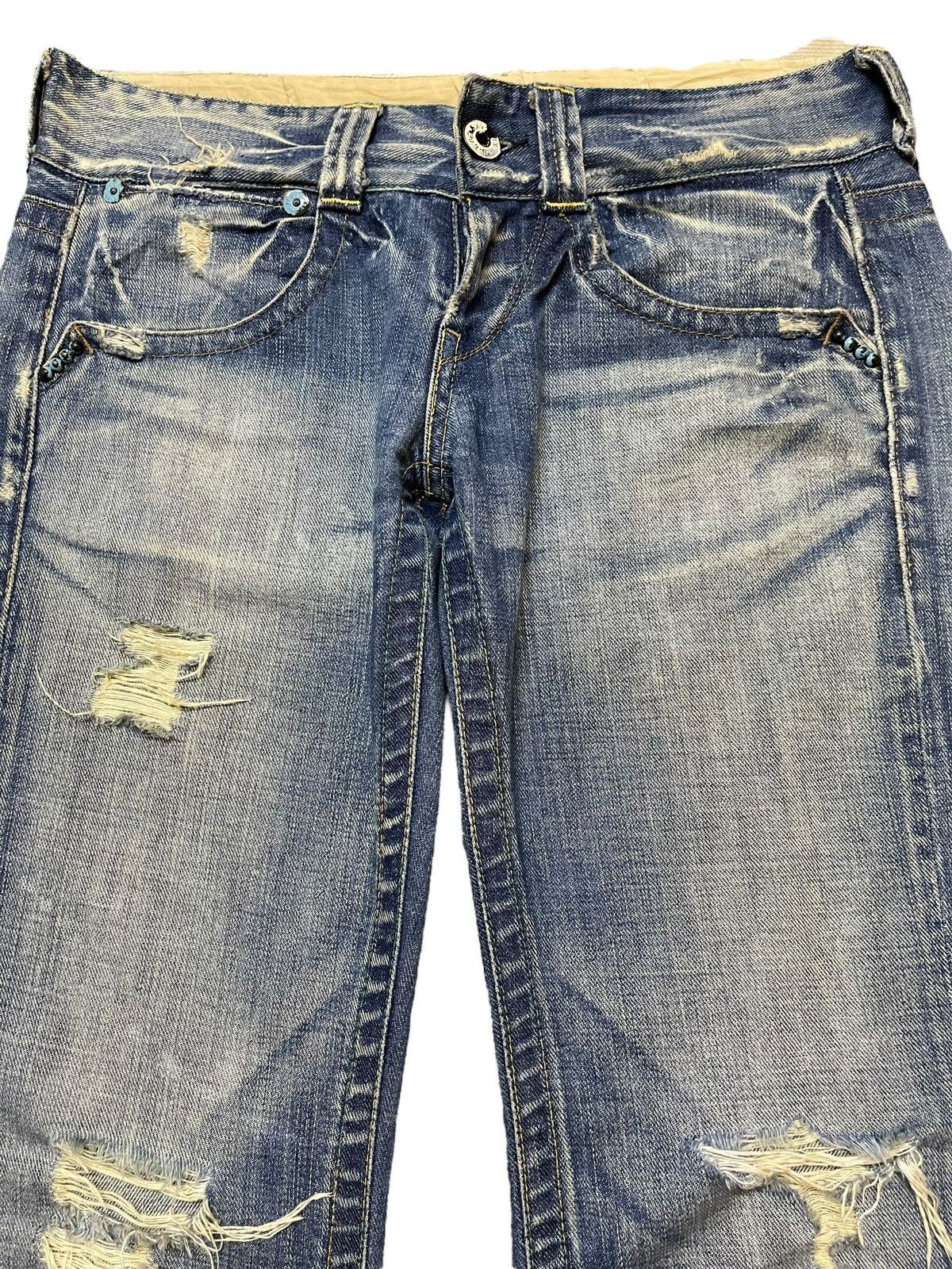 Japanese Brand Vintage Japanese Brand Faded Wash Distressed Loose Jeans Size US 30 / EU 46 - 3 Thumbnail
