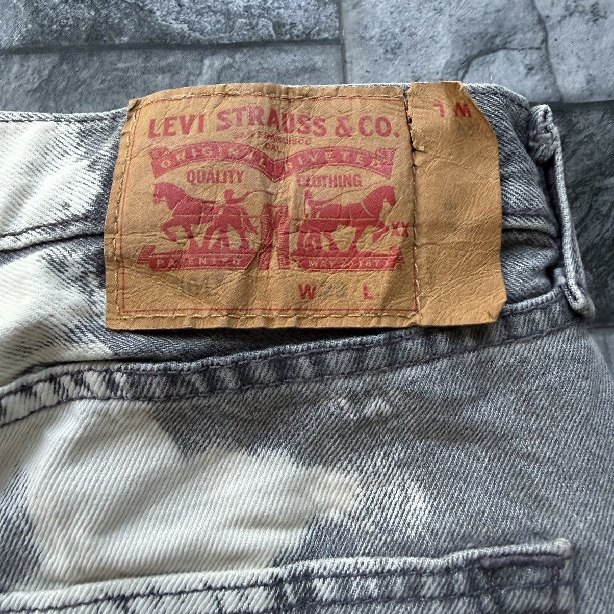 Levi's Levi's 501 Button Fly Faded Black Denim Jean Pants W30 Size US 30 / EU 46 - 14 Thumbnail