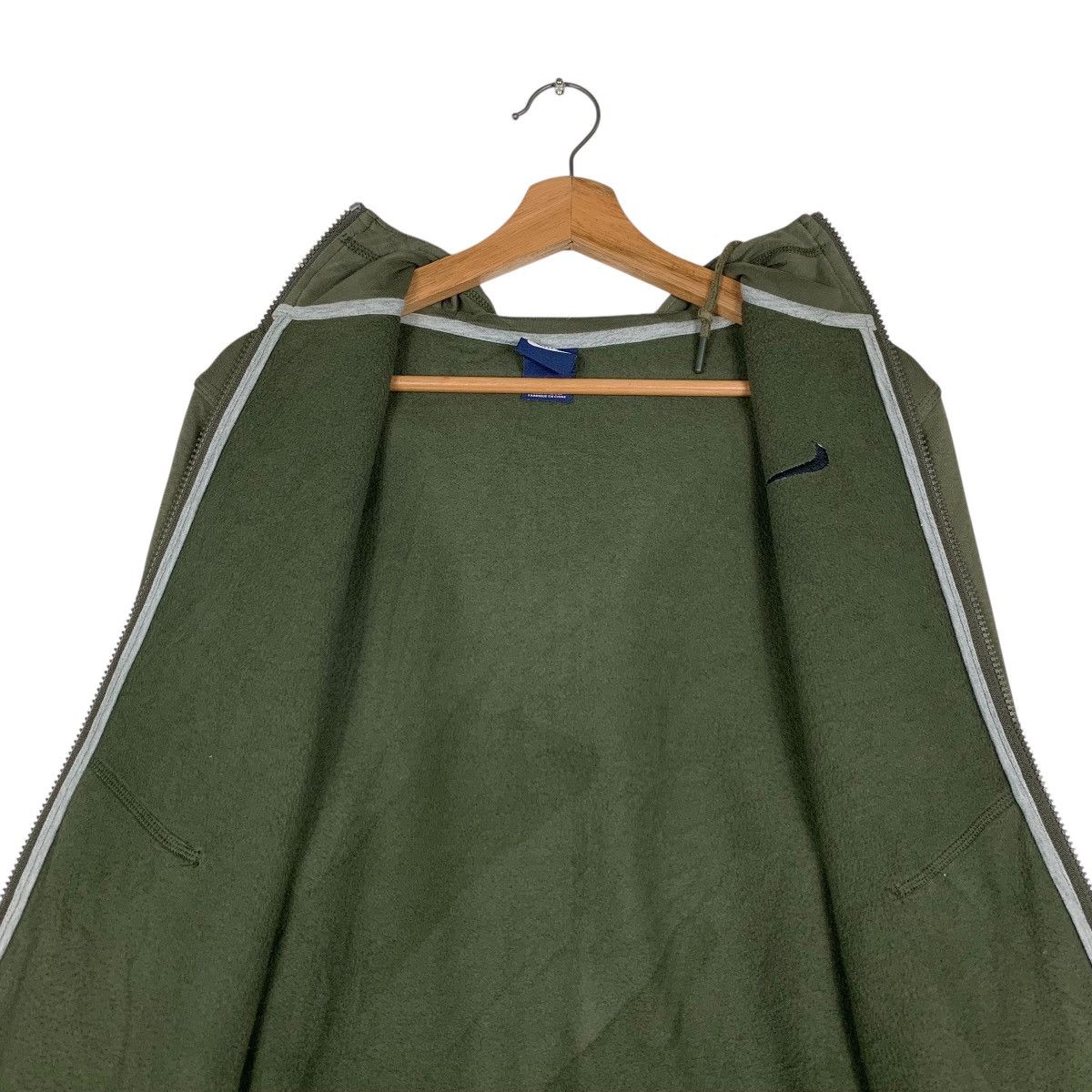 Nike NIKE Small Logo Green Zipper Hoodies Sweatshirt #1484-C67 Size US S / EU 44-46 / 1 - 13 Thumbnail