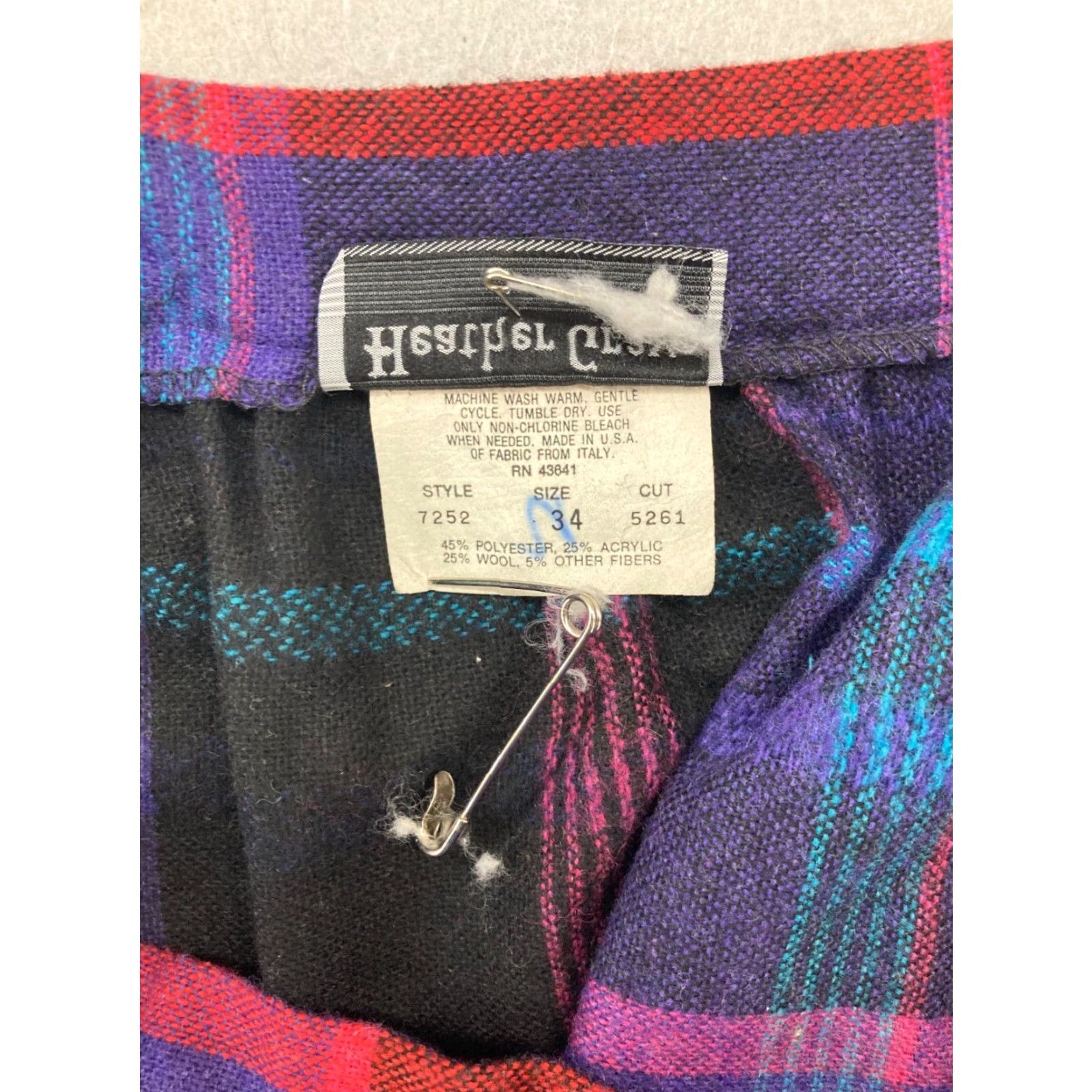Vintage Heather Gray Skirt 34 Vintage No Wool Plaid 80s 90s Preppy Knee Length Womens Dressy Casual Business Zip Dry Clean Only United States Made Size 24" / US 00 / IT 34 - 7 Thumbnail