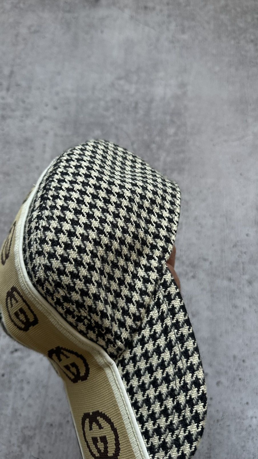 Gucci Gucci Multilogo Tweed Style Hat Size ONE SIZE - 10 Thumbnail
