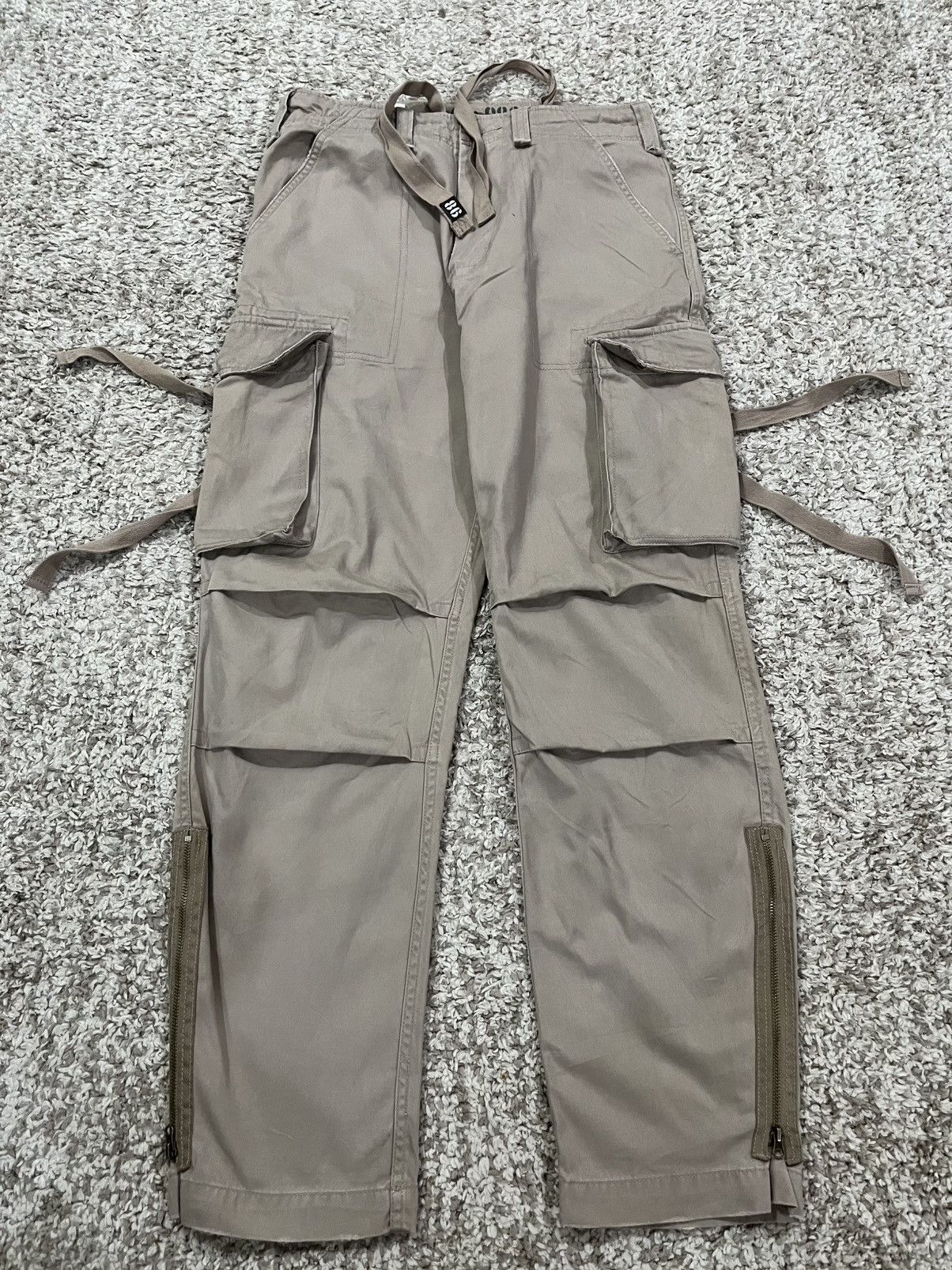 Le Grande Bleu (L.G.B.) 🔥🔥 TRAVIS SCOTT RCC BONDAGE CARGO TECHWEAR Size US 30 / EU 46 - 2 Thumbnail