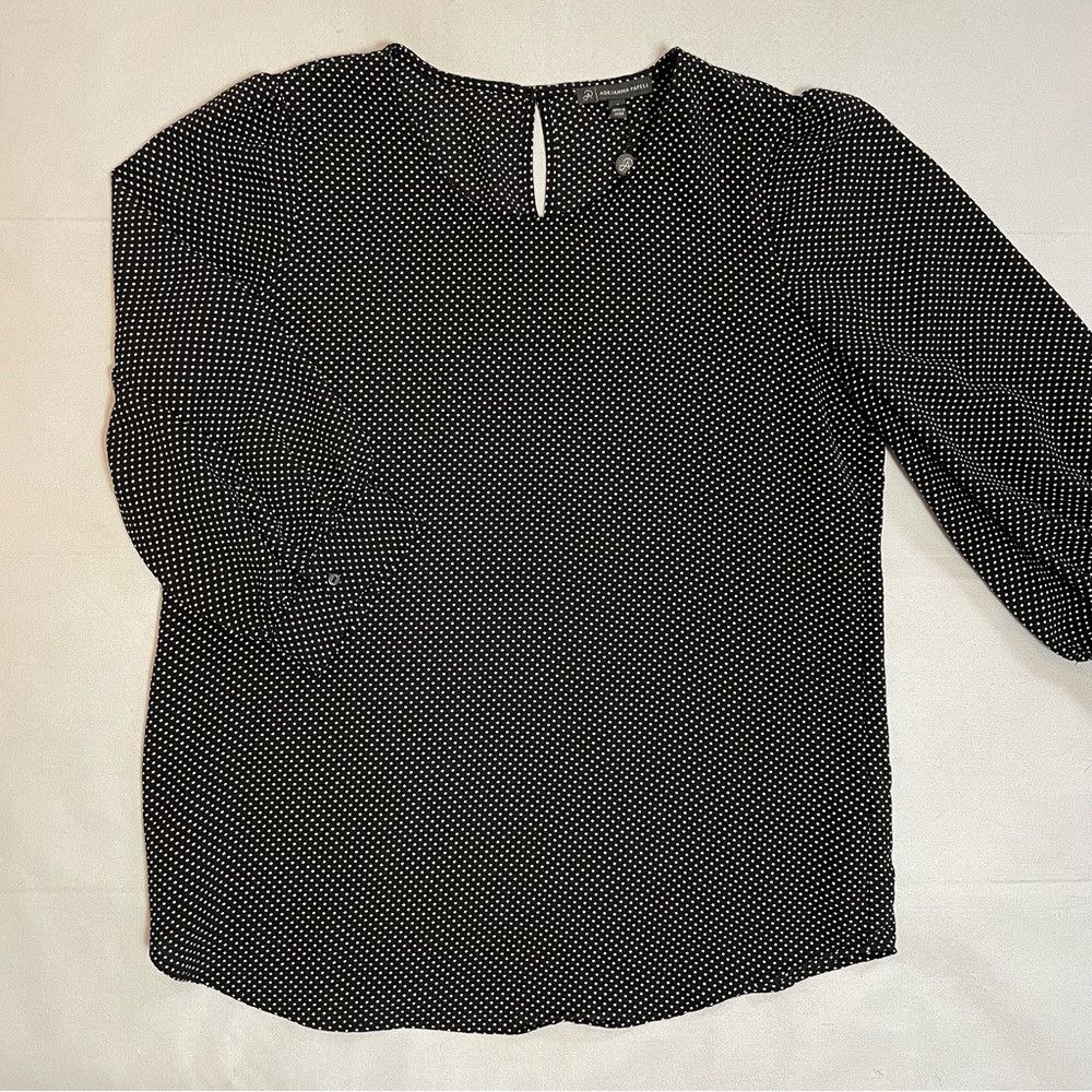 Adrianna Papell NWT New $69 Adrianna Papell 3/4 Sleeve Polka Dot Blouse Siz Size S / US 4 / IT 40 - 5 Thumbnail