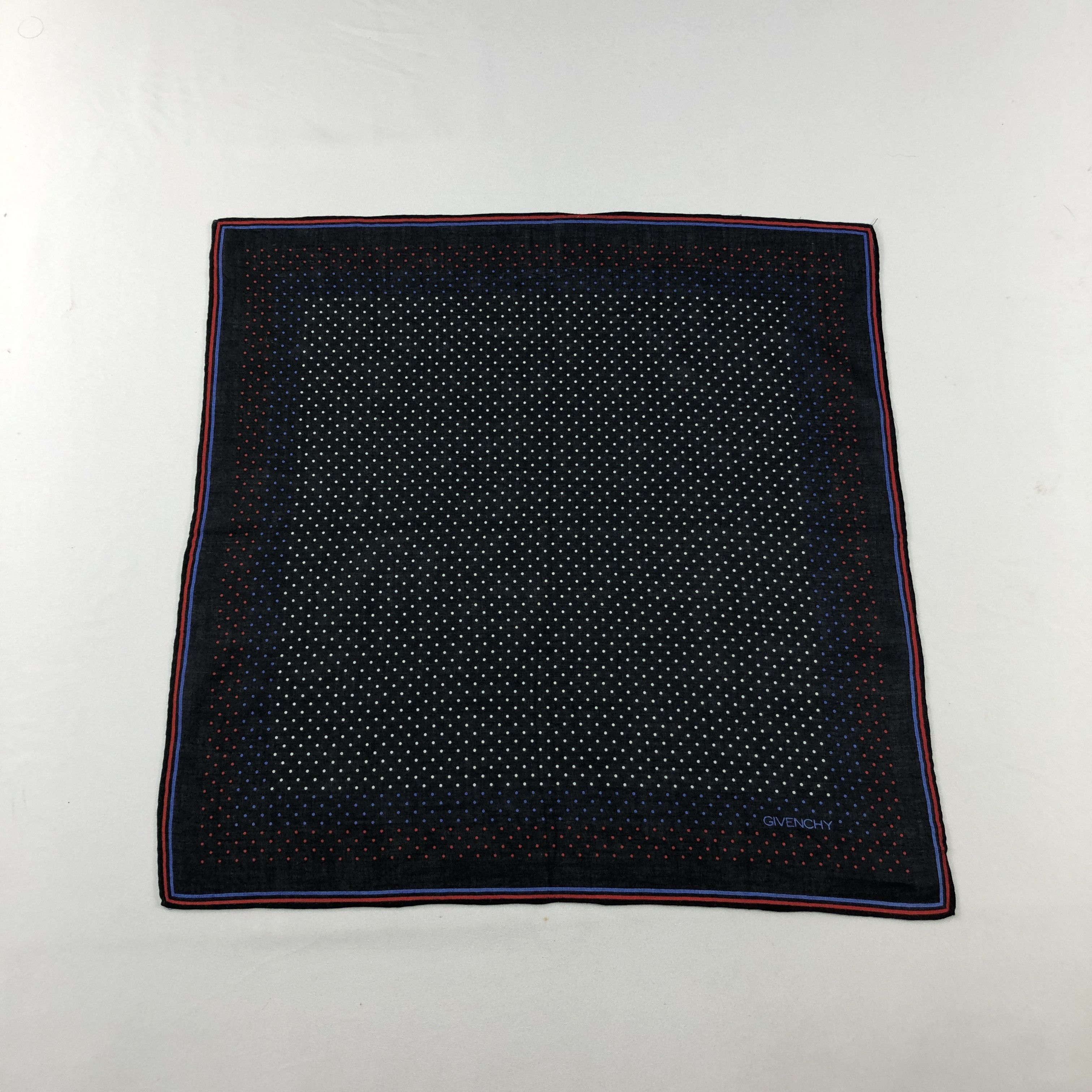 Givenchy Givenchy Handkerchief Neckerchief Bandana H3103 Size ONE SIZE - 1 Thumbnail