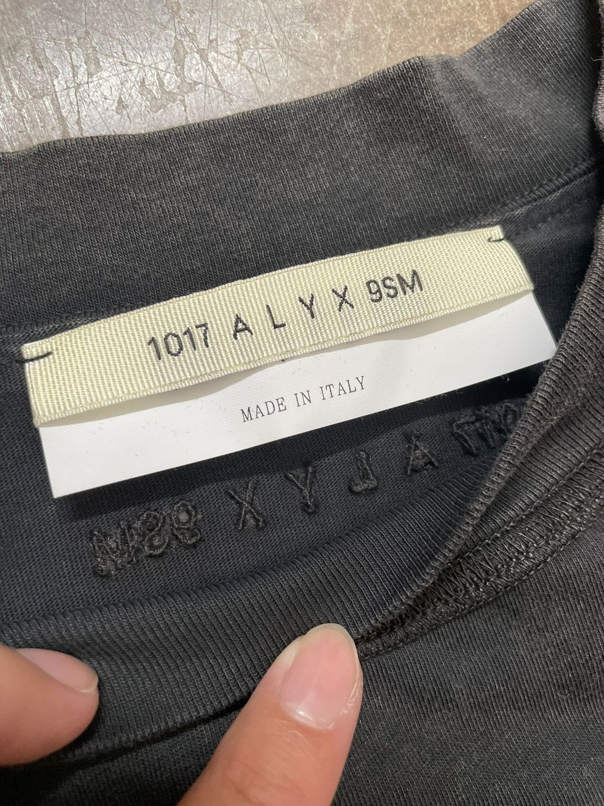 1017 ALYX 9SM × Alyx 1017 ALYX 9SM Cut out elbow long-sleeve with logo Size US L / EU 52-54 / 3 - 6 Thumbnail