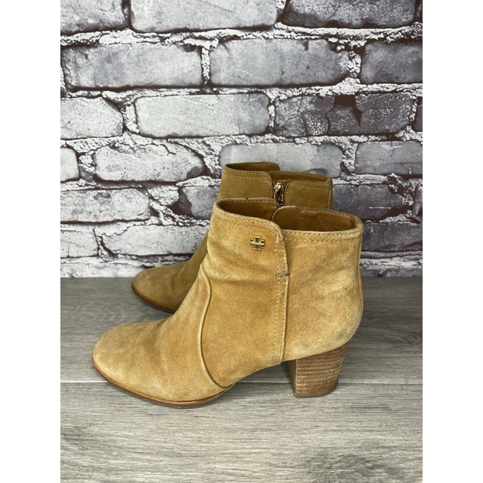 Tory Burch Tory Burch Tan Suede Leather Side Zipper High Heel Booties W Size US 7.5 / IT 37.5 - 17 Thumbnail