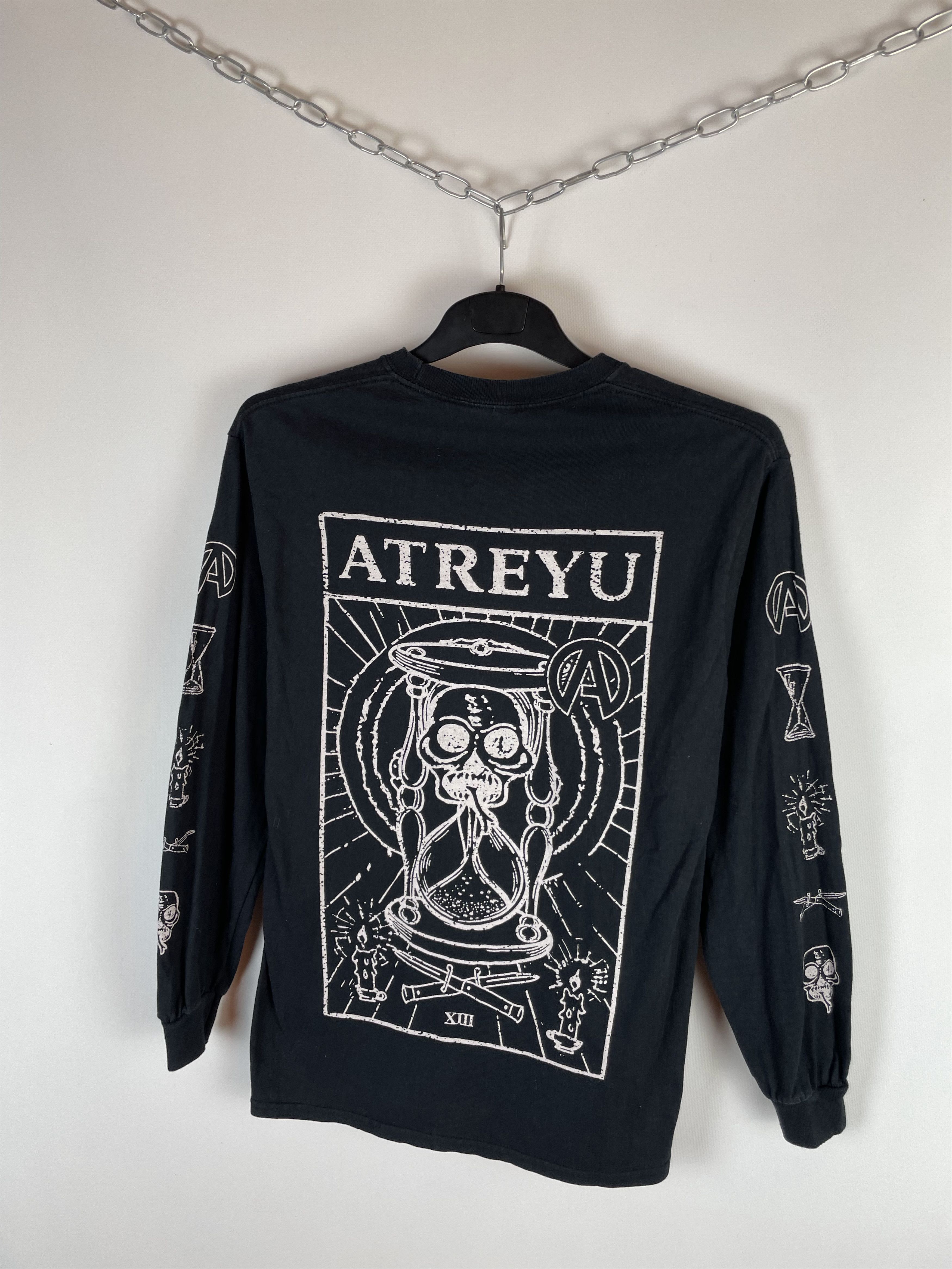 Band Tees Vintage ATREYU Rhinestones Skulls Grunge Y2K Long Sleeve Size US M / EU 48-50 / 2 - 3 Thumbnail