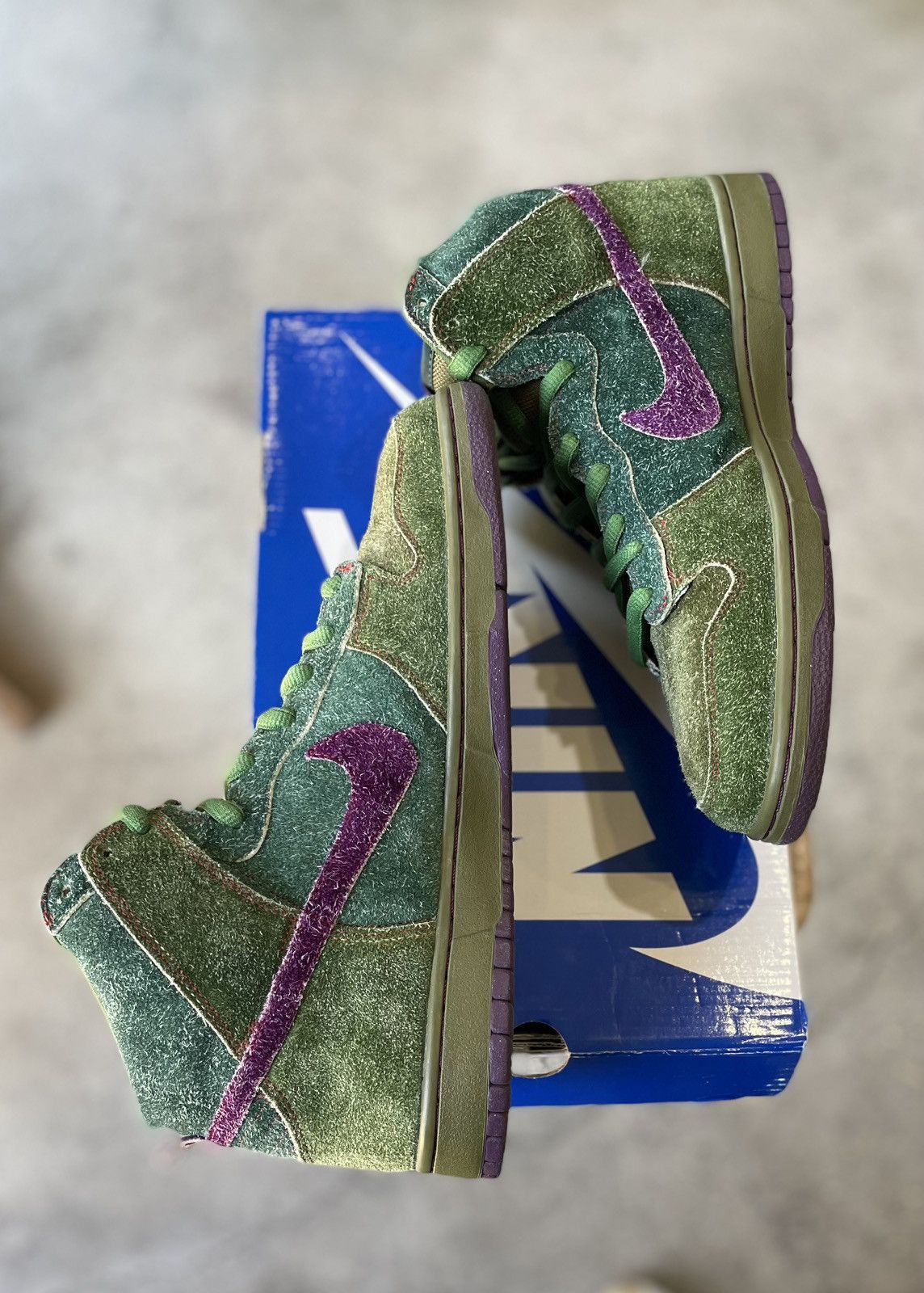 Nike Nike SB Dunk High Skunk 420 Size US 11 / EU 44 - 7 Thumbnail