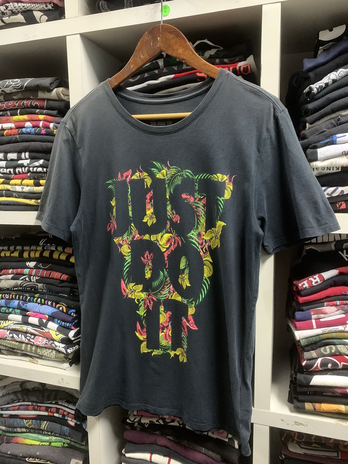 Nike × Vintage The Nike Tee Size US M / EU 48-50 / 2 - 5 Thumbnail