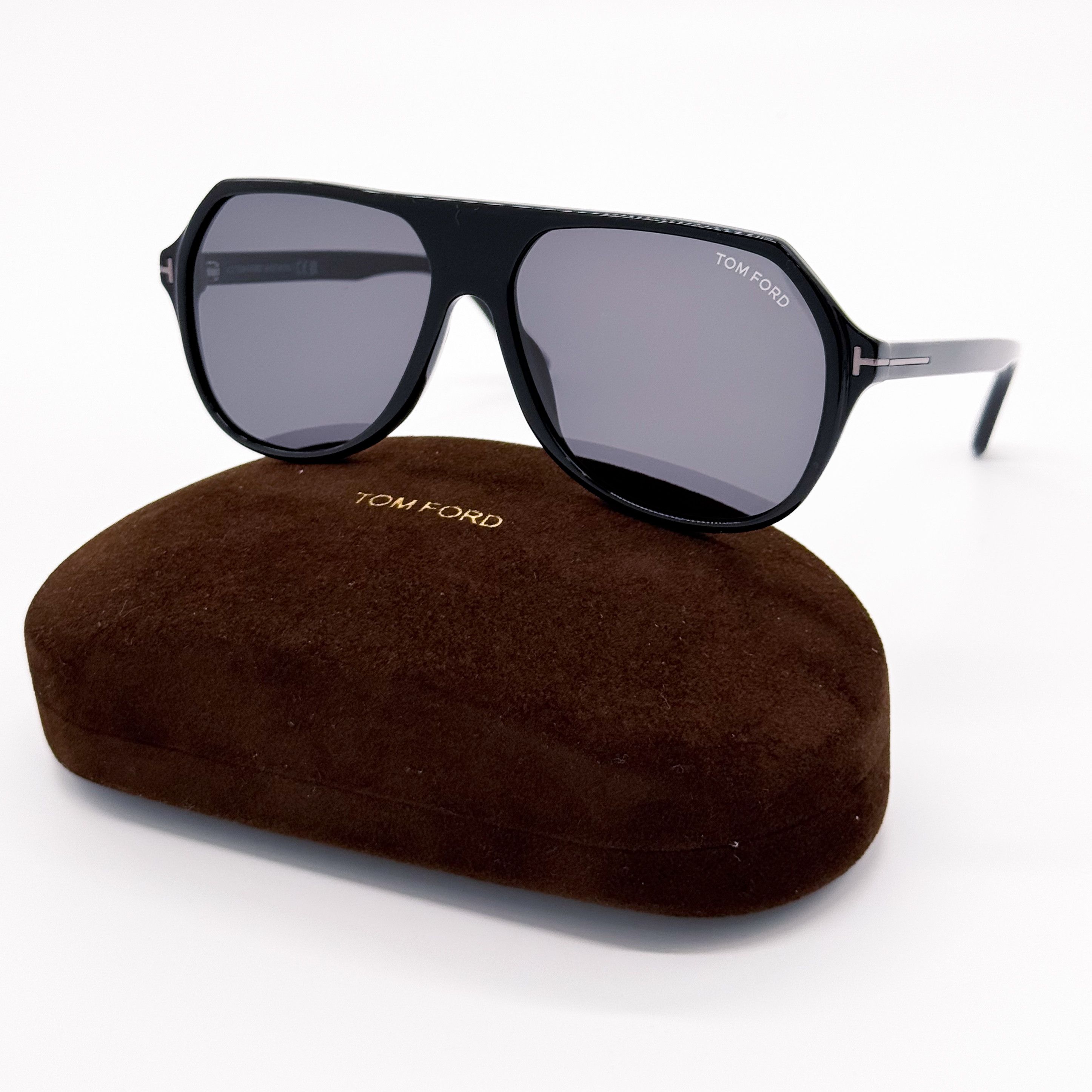 Tom Ford Black / Smoke Ft0733 01a Tf 733 Gino Square