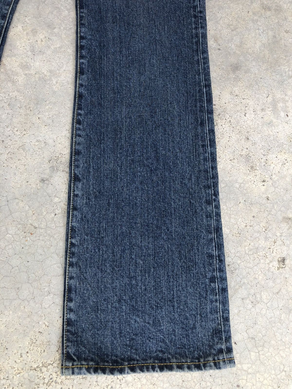 If Six Was Nine Japanese Uniqlo Flared Jeans Distressed Bootcut Size US 33 - 7 Thumbnail