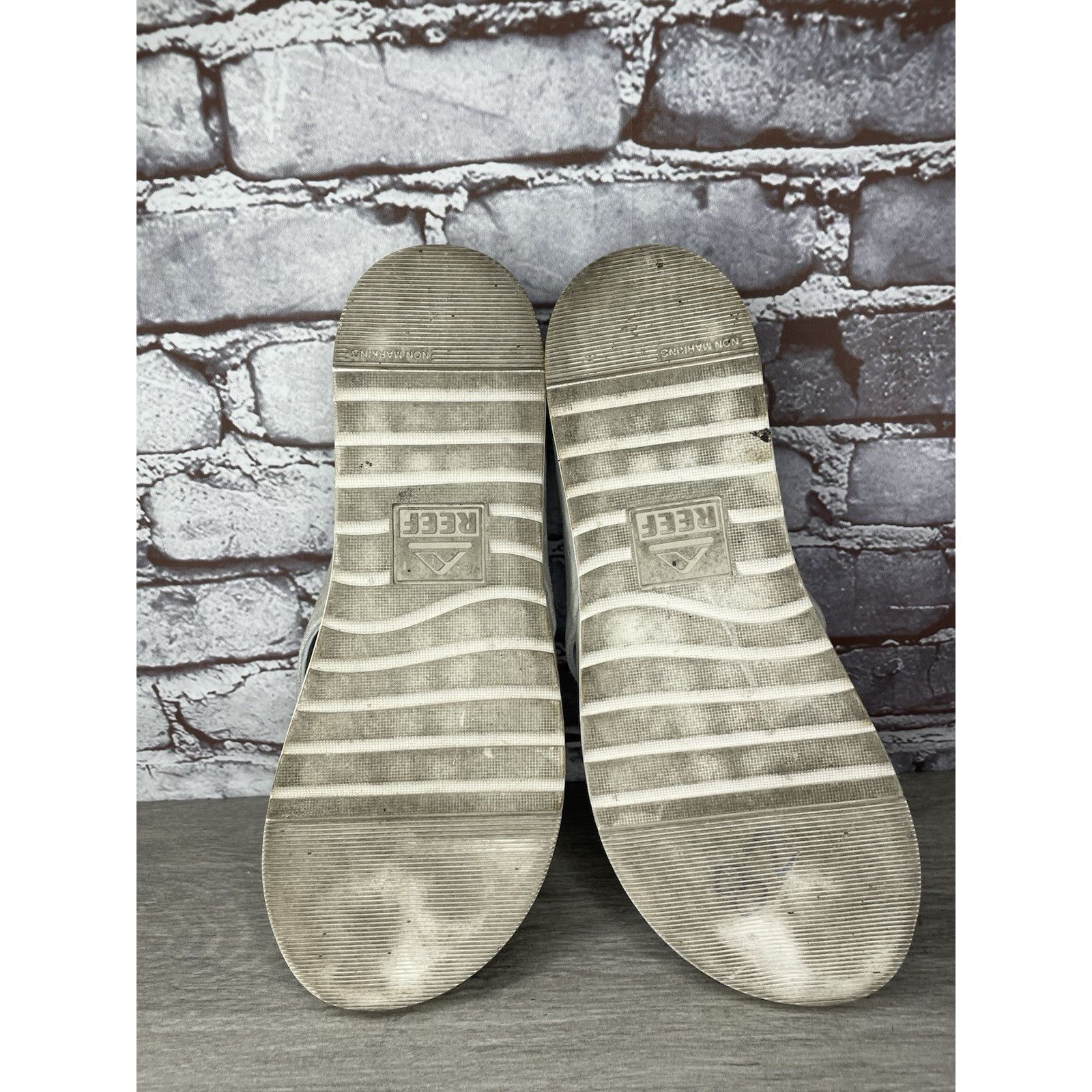 REEF REEF OJAI Gray Suede Leather Cushion Comfort FlipFlops Sanda Size US 12 / EU 45 - 7 Thumbnail