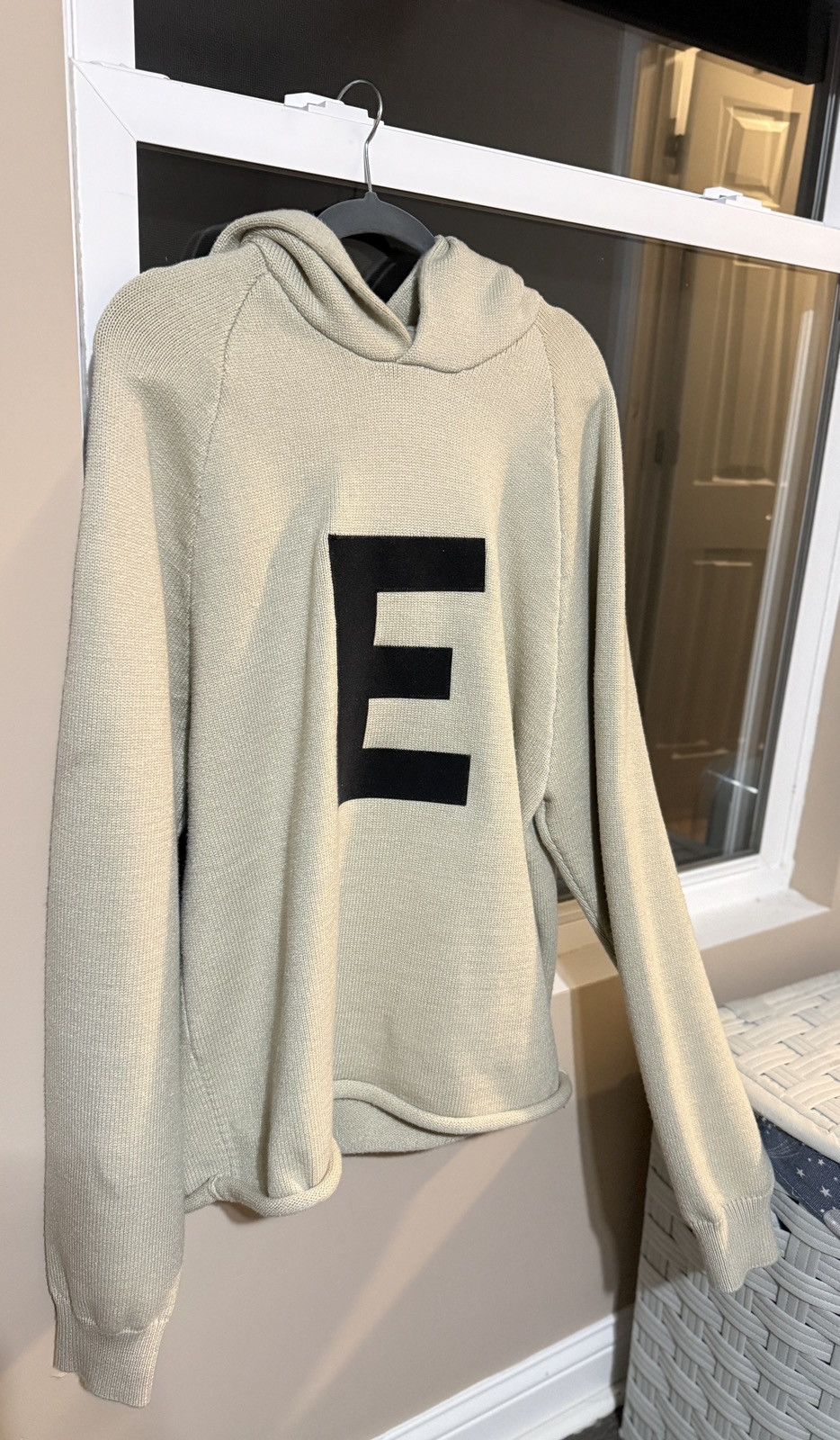 Essentials Fear of God Essential Big E Knit Hoodie Size US S / EU 44-46 / 1 - 1 Thumbnail
