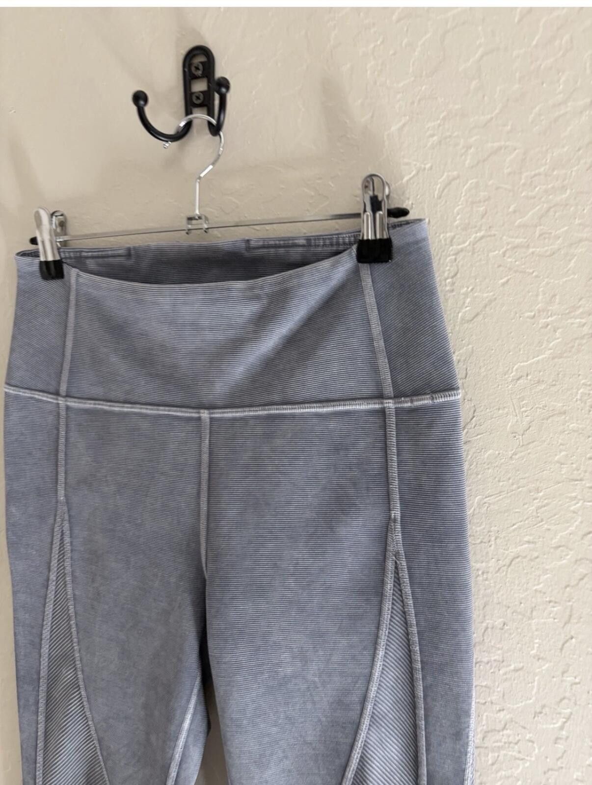 Lululemon Lululemon Athletica ribbed Leggings Size 28" / US 6 / IT 42 - 2 Thumbnail