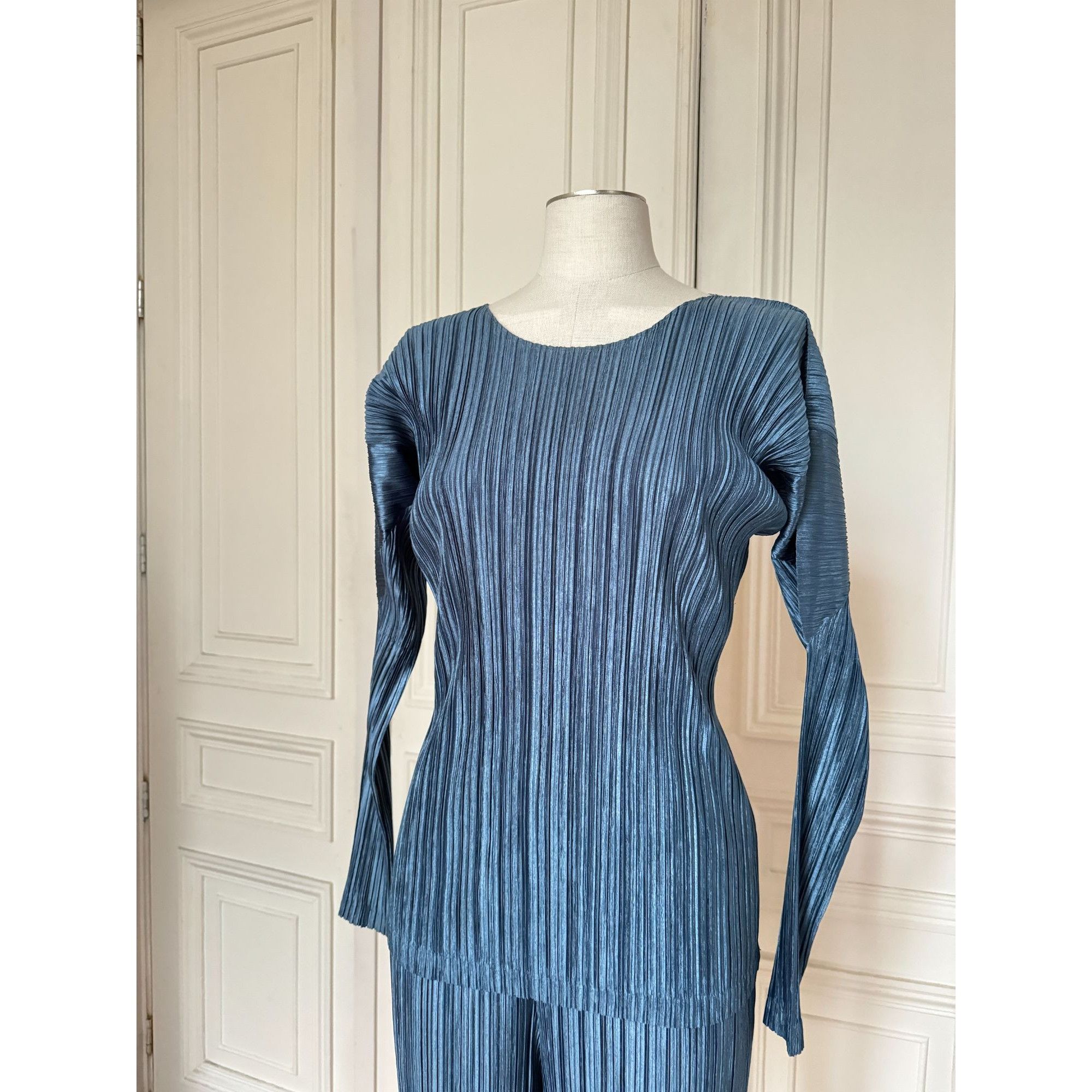 Issey Miyake Iridescent Blue Pleated Pants Suit Size M / US 6-8 / IT 42-44 - 2 Thumbnail
