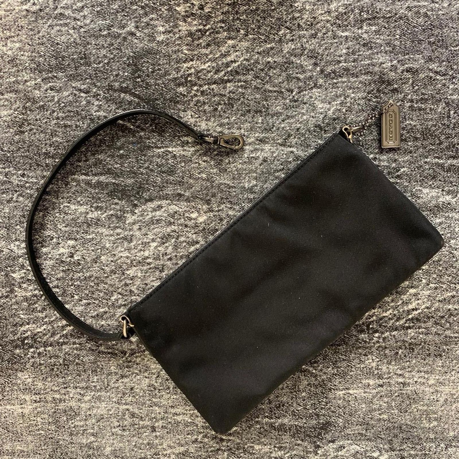 Coach Vintage Coach small shoulder black purse Size ONE SIZE - 5 Thumbnail