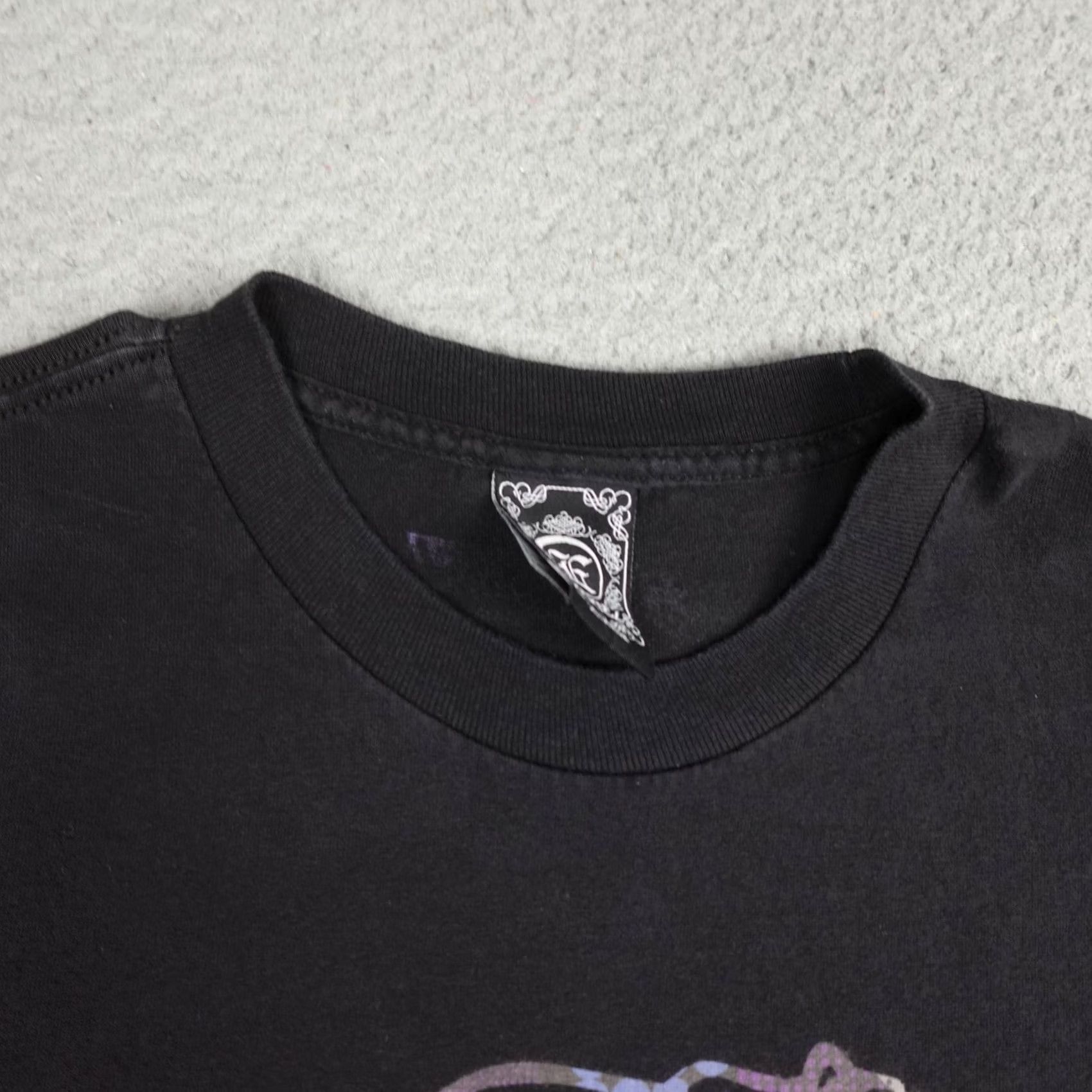 Vintage VINTAGE Ezekiel Shirt Mens XL Black Bear Graphic Tee Made In USA Skateboard Size US XL / EU 56 / 4 - 5 Thumbnail